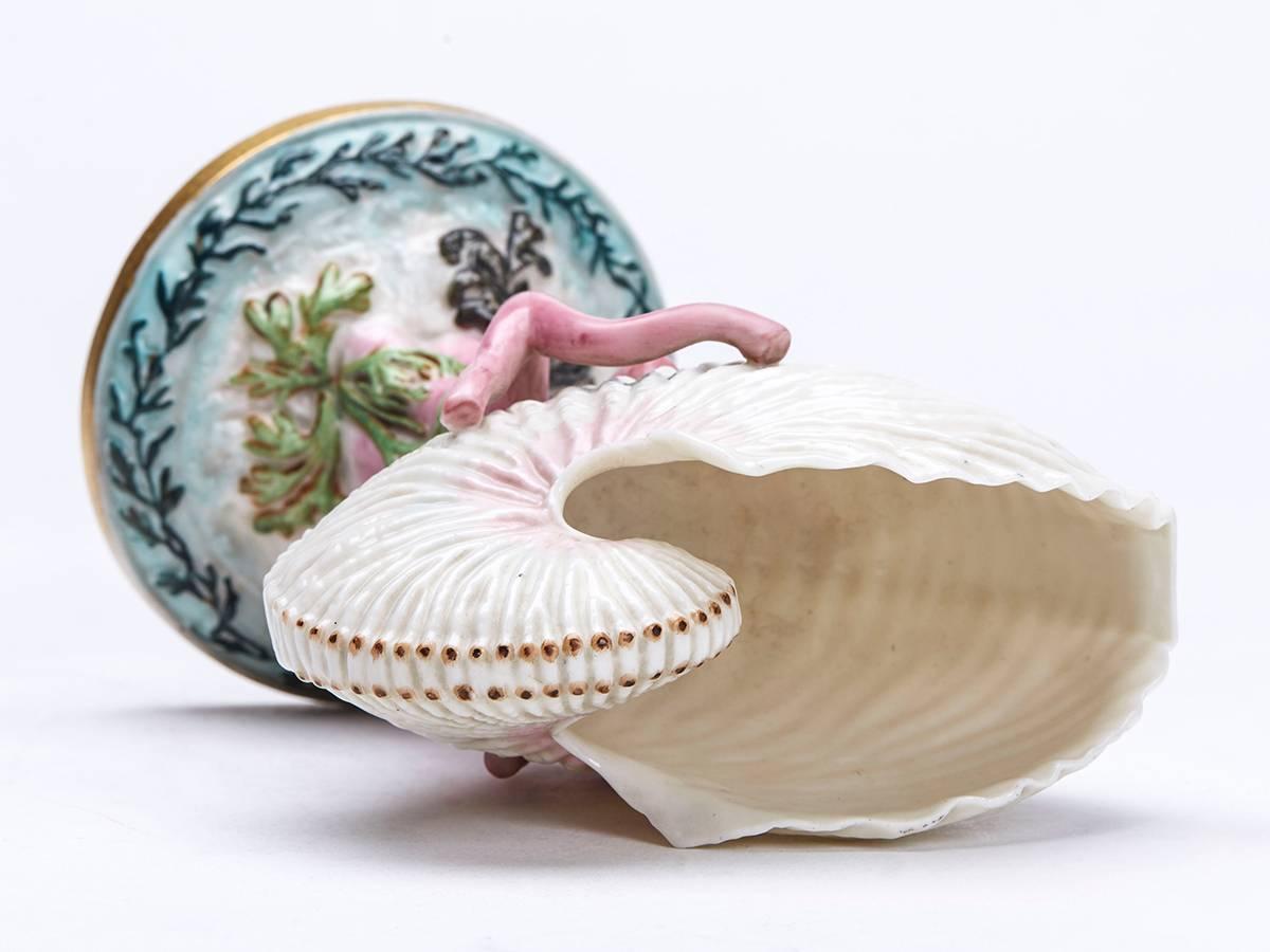 Fine Pair of Antique Royal Worcester Nautilus Vases, 1867 2