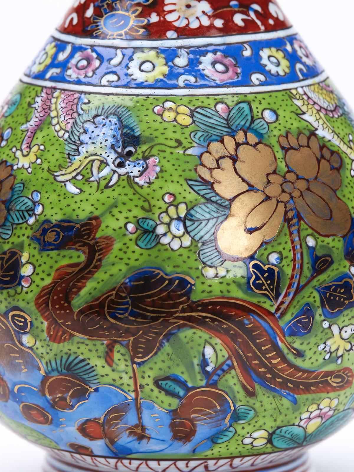 Chinese Kangxi Painted Vase, 16th-17th Century 4
