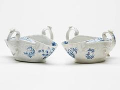 Pair of Worcester Blue and White Sauce Boats, circa 1760