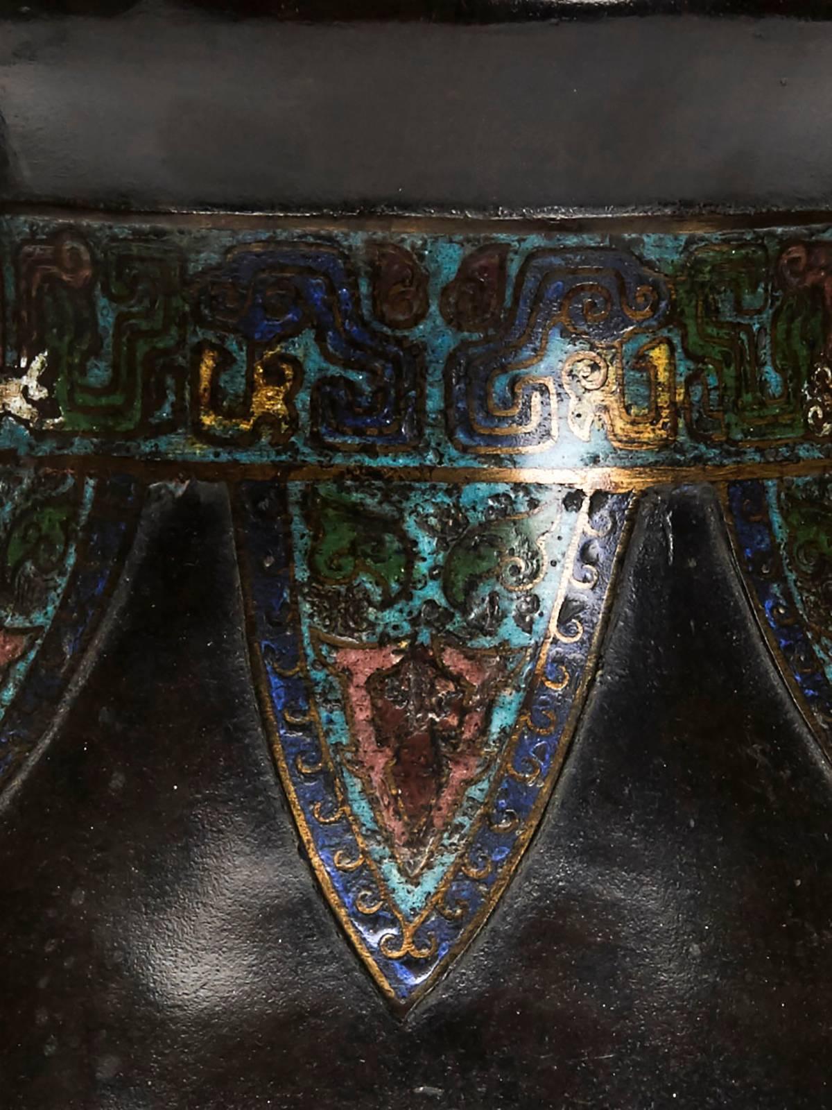 Large Antique Chinese Archaic Champleve Enamel Vase, 19th Century 3