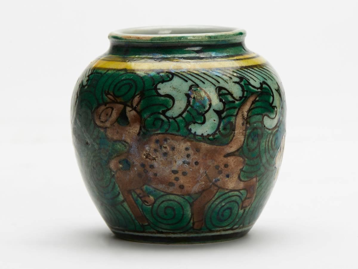 Antique Chinese Famille Verte Mythical Animal Vase In Fair Condition In Bishop's Stortford, Hertfordshire