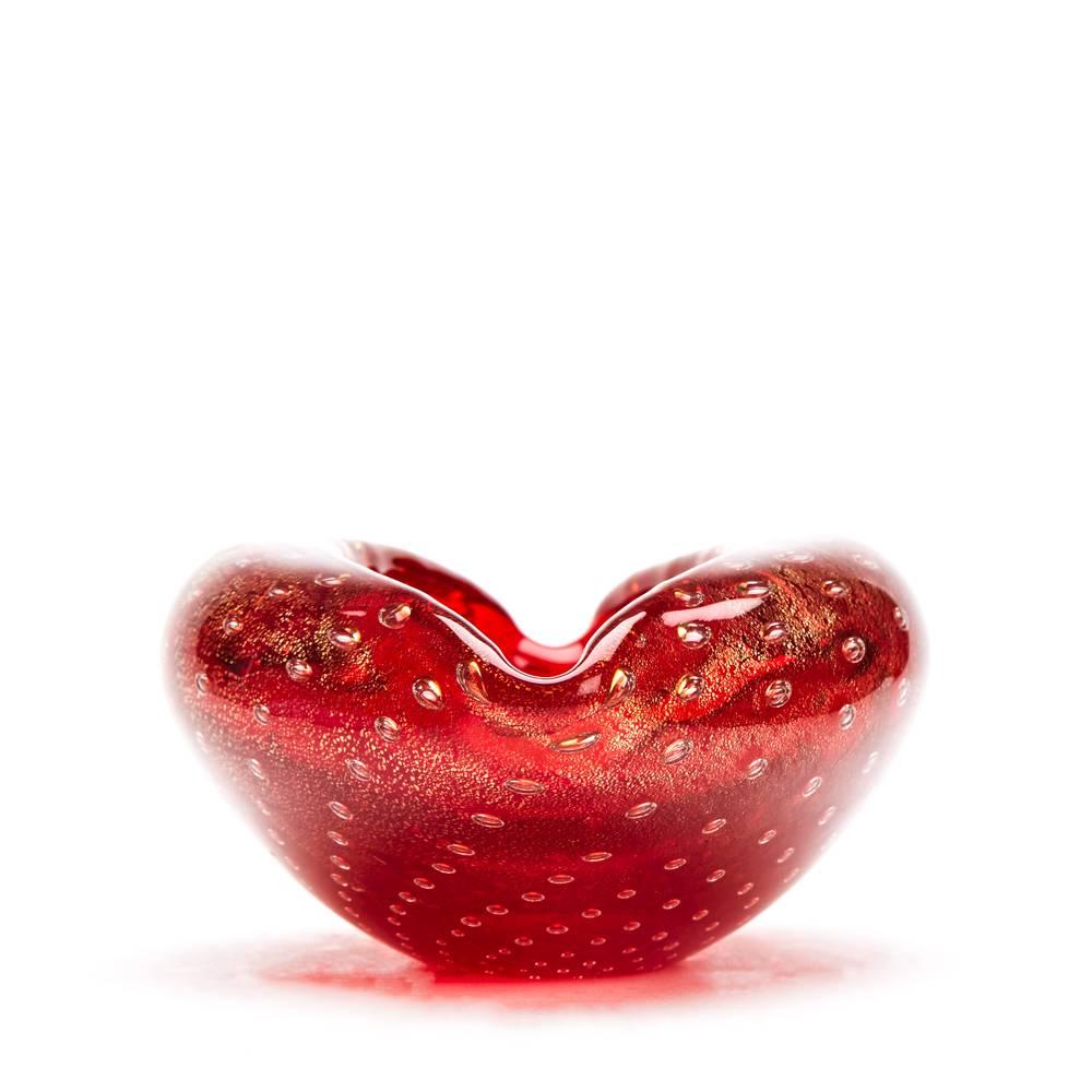 Vintage Murano Lips Red Glass Bowl Stefano Toso, circa 1970 In Excellent Condition In Bishop's Stortford, Hertfordshire