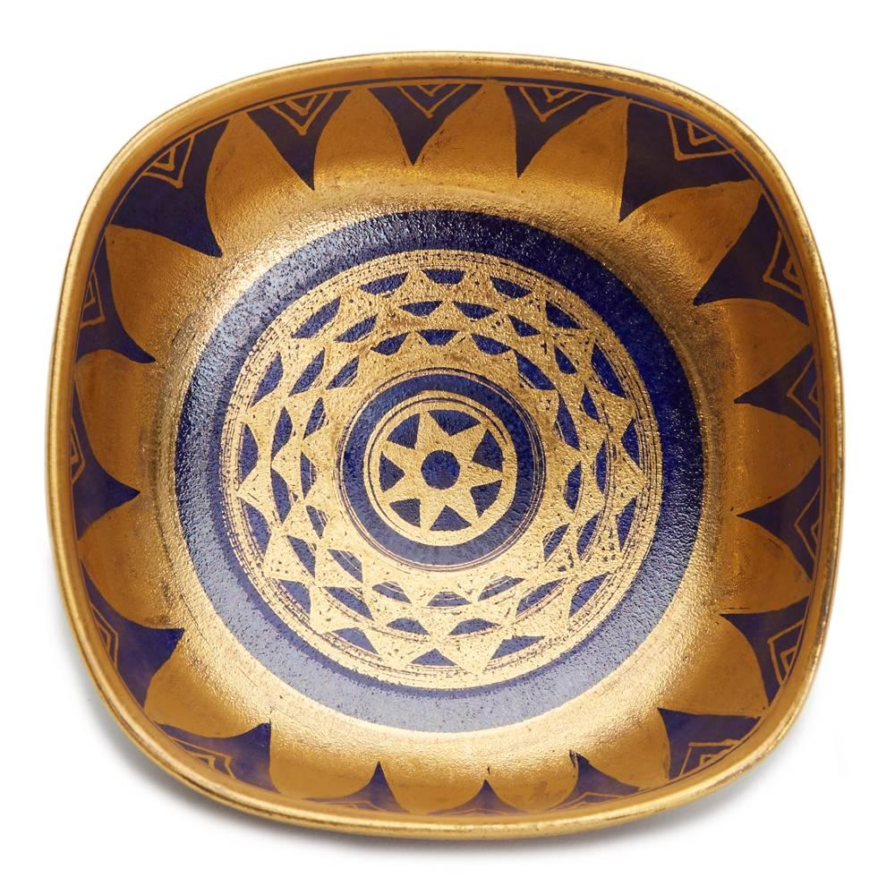 Mary Rich Studio Pottery Geometric Design Bowl, 20th Century 2