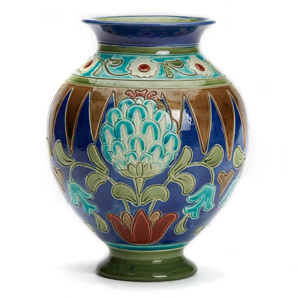 Glazed Burmantofts Faience Partie-Color Persian Floral Vase