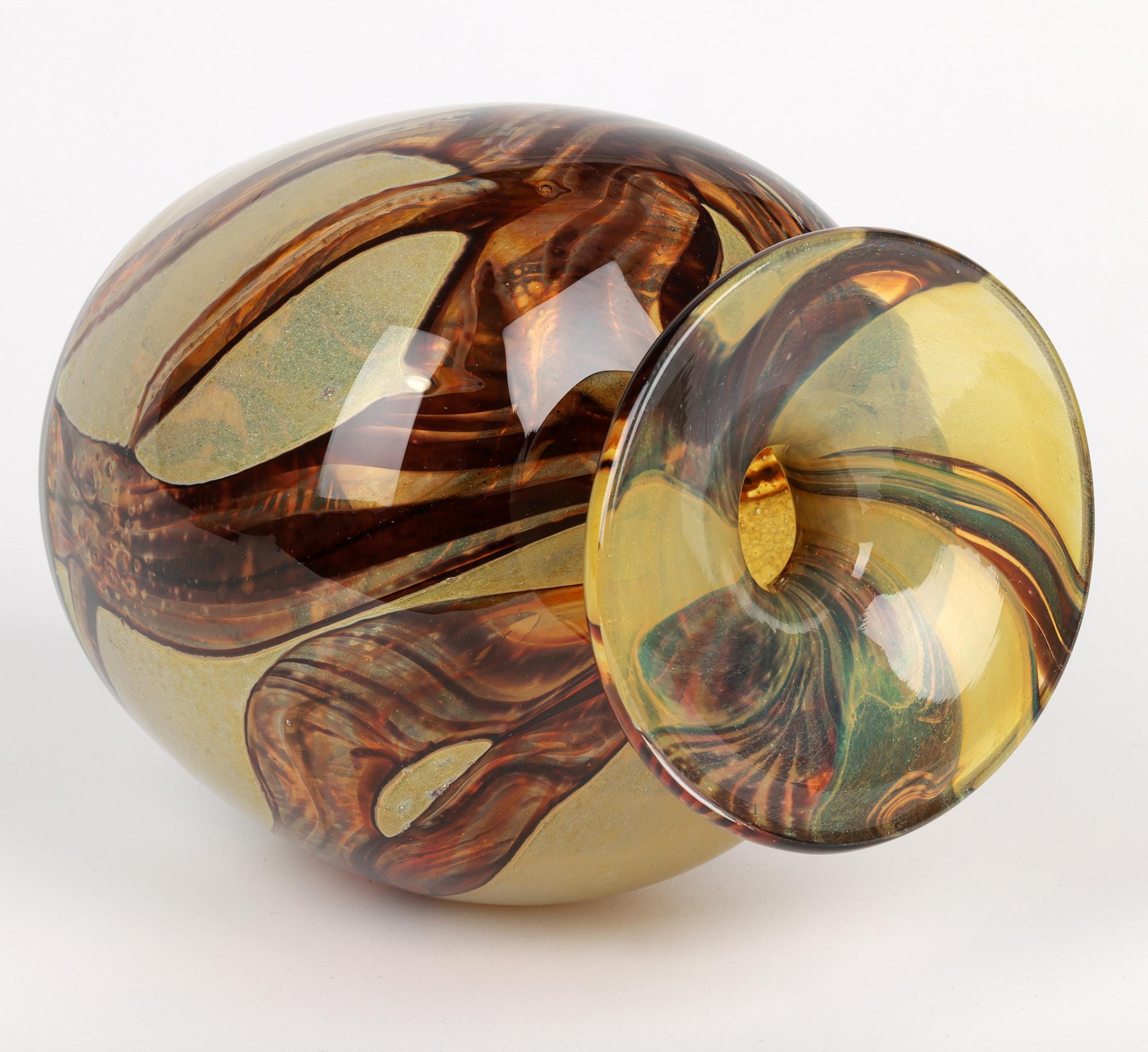 Fin du 20e siècle Eric Dobson et Michael Harris pour Mdina Studio Glass Vase à sable en vente