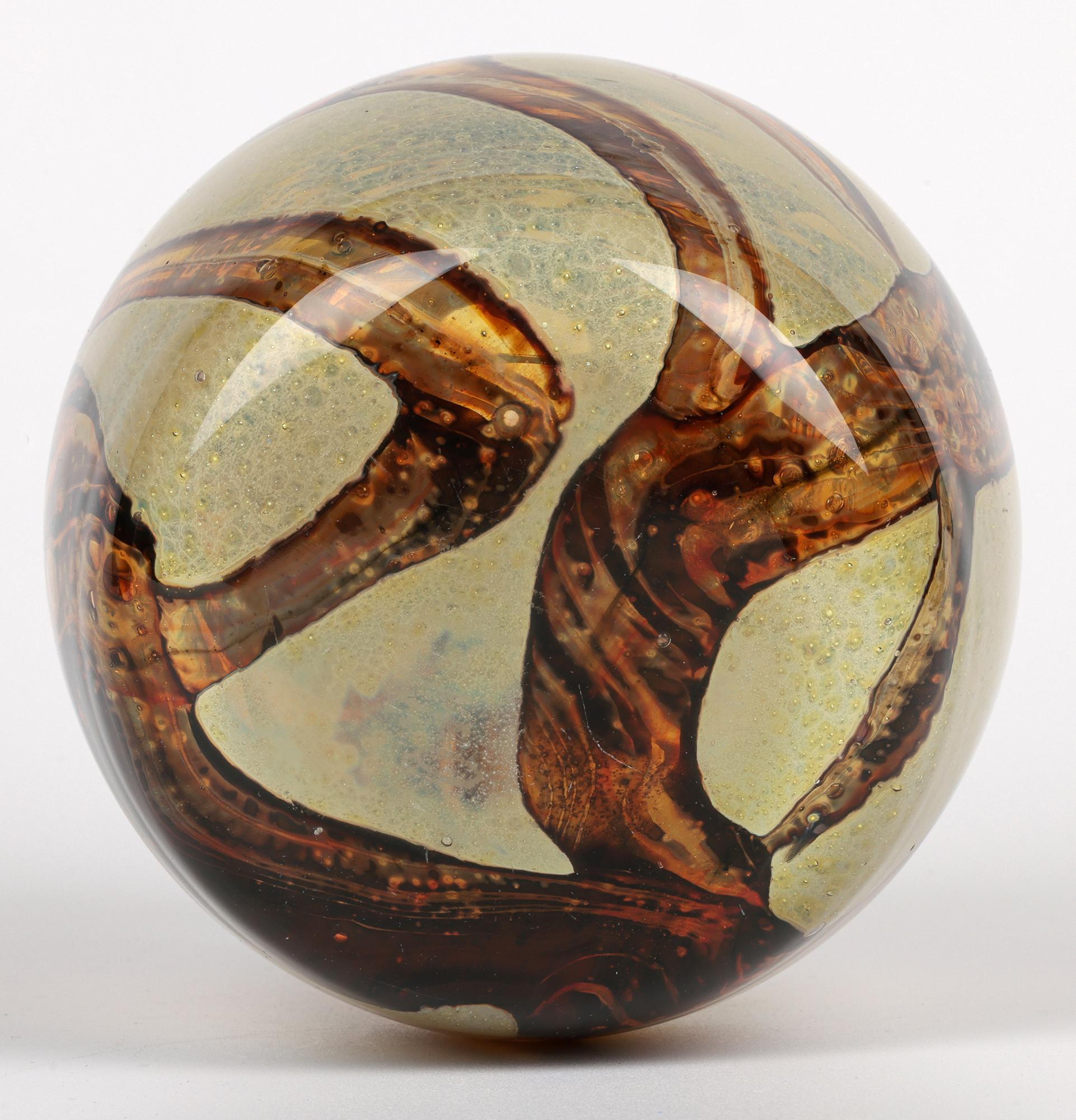 Eric Dobson et Michael Harris pour Mdina Studio Glass Vase à sable en vente 6
