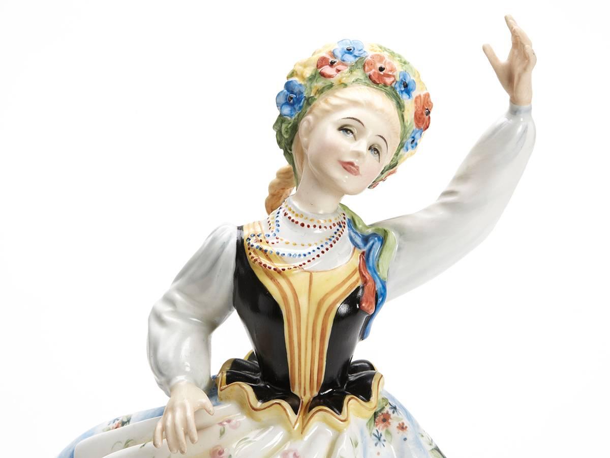 Fin du 20e siècle Figurine de danseuse polonaise Royal Doulton, 1980 en vente