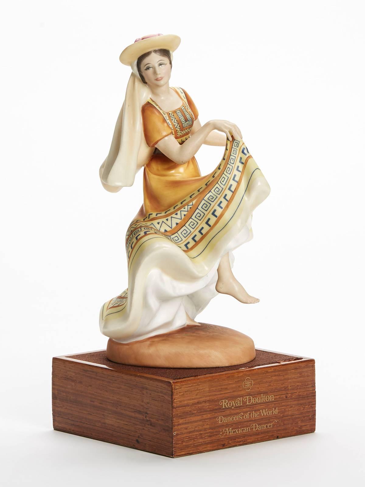 Anglais Figurine de danseuse mexicaine Royal Doulton, 1978 en vente