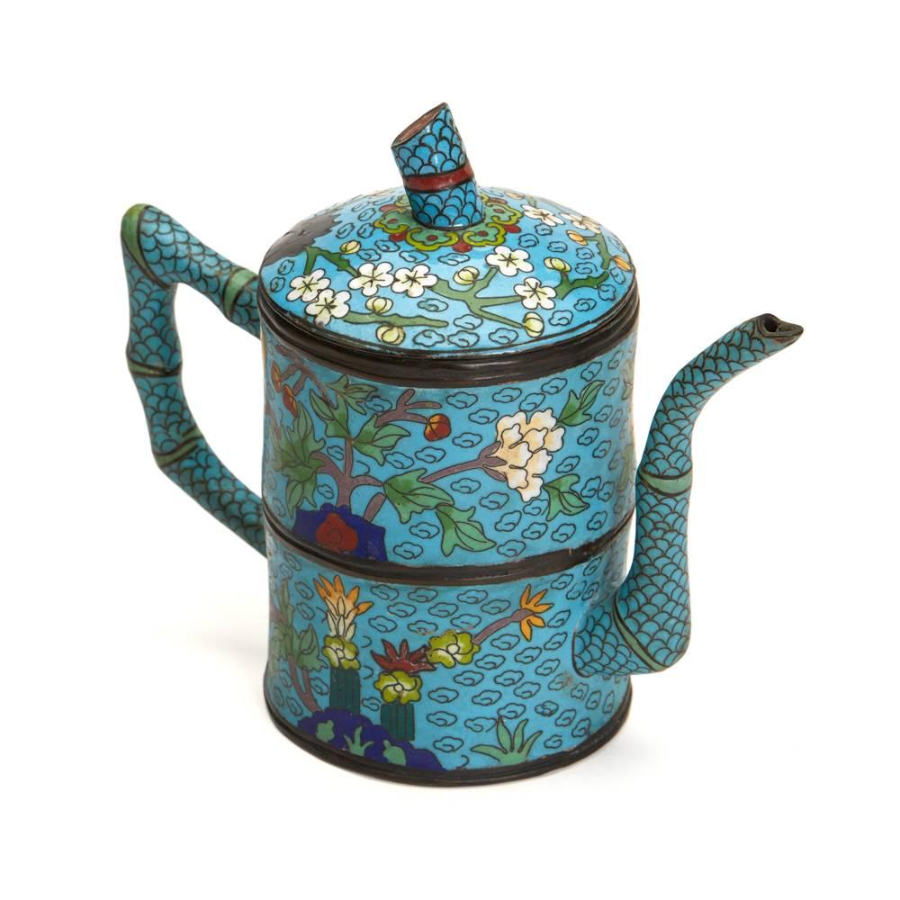 Antique Chinese Cloisonné Teapot, 19th-20th Century In Good Condition In Bishop's Stortford, Hertfordshire