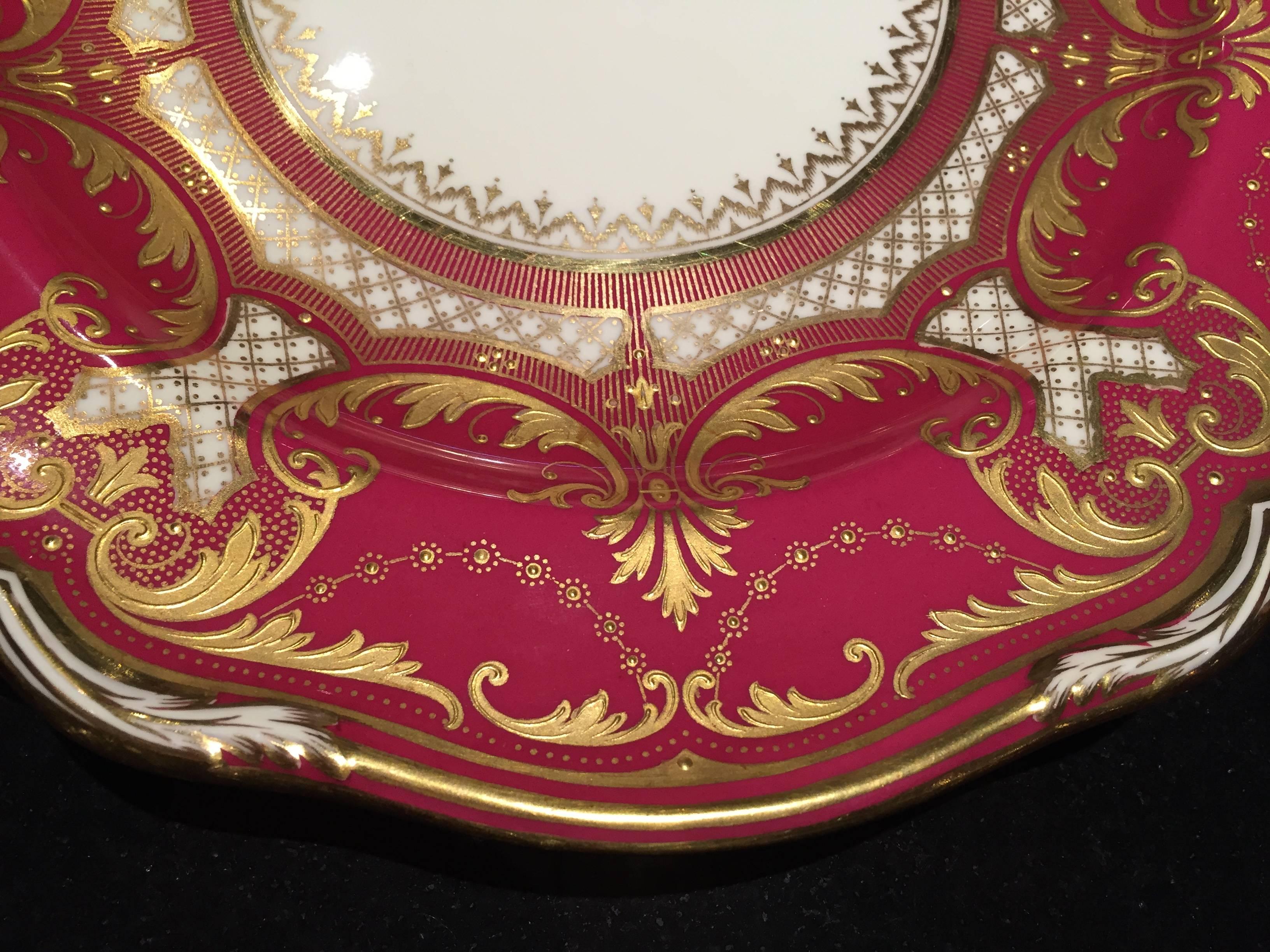 Adam Style Set of Ten Gold Encrusted Magenta Colored Spode Copeland's China Dinner Plates