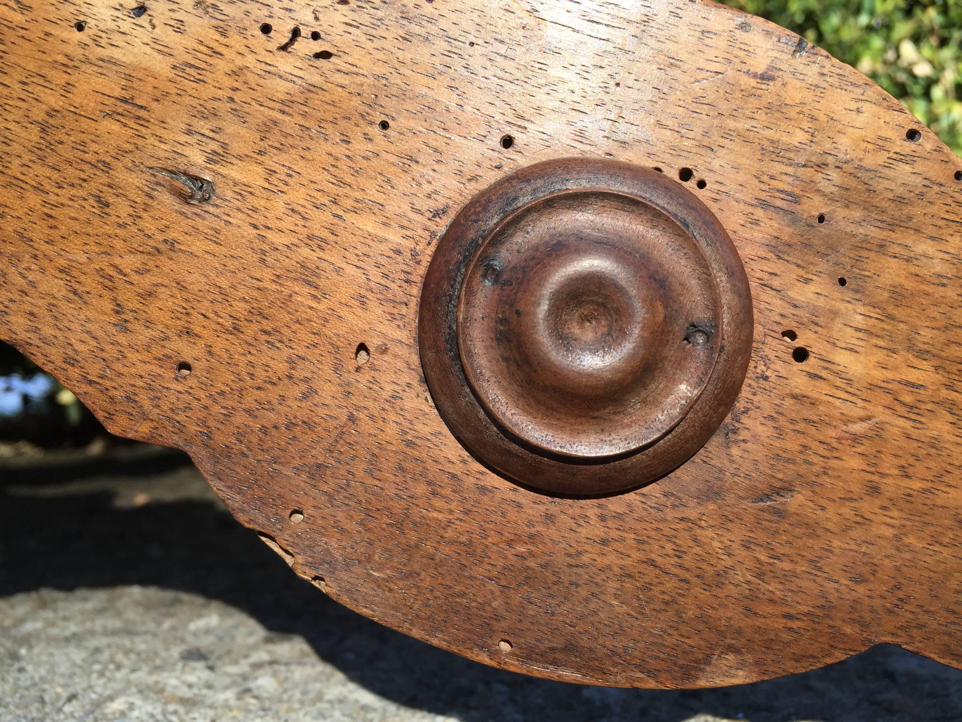 Coffee Table made from an English Walnut Butler's Tray, ca 1820 In Good Condition In New Haven, CT