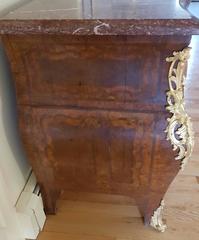 Louis XV Style Kingwood Inlaid Bombe Commode with Serpentine Molded Marble Top