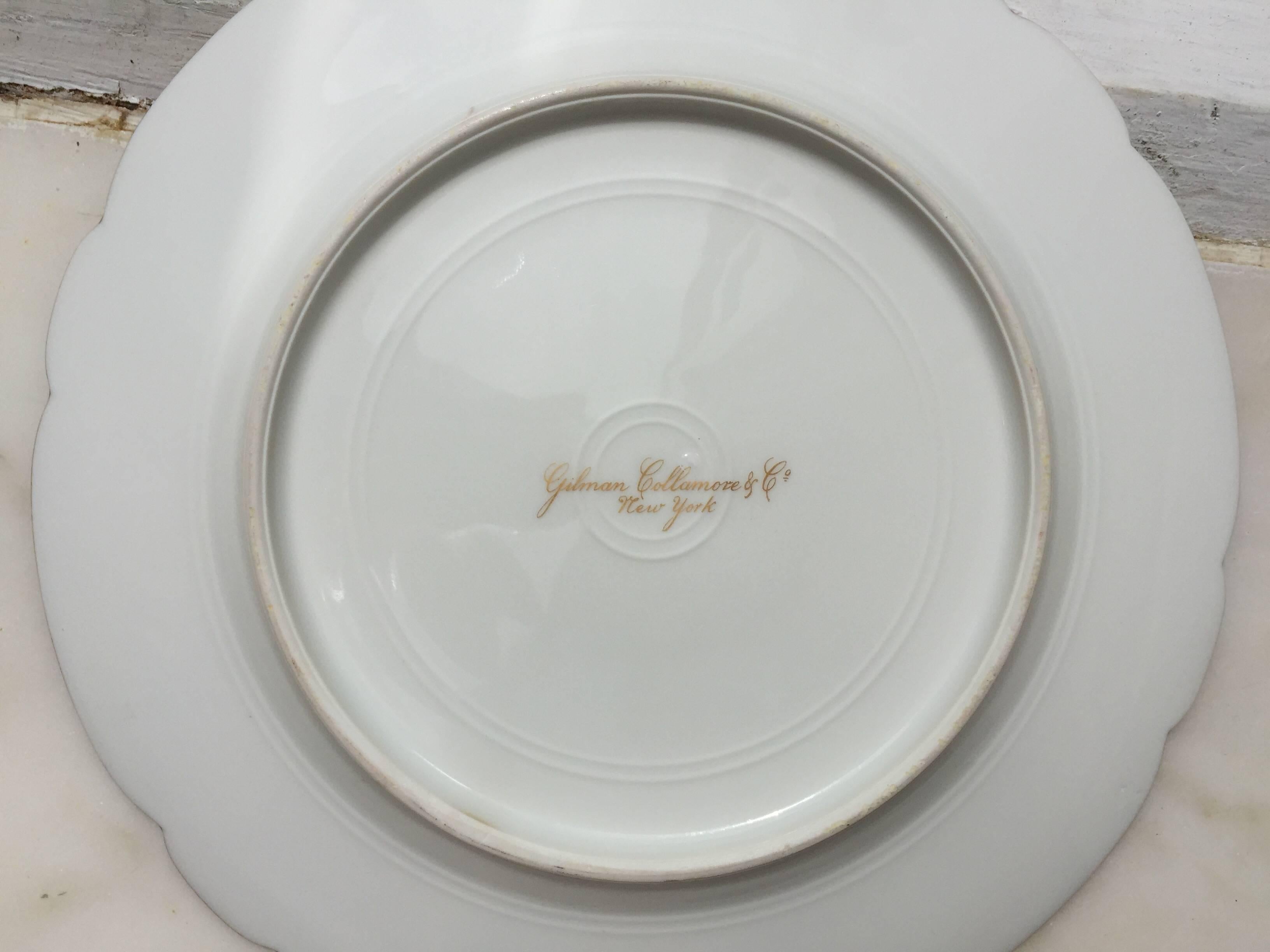 Neoclassical 12 Porcelain Plates with 24 Karat Gold Border