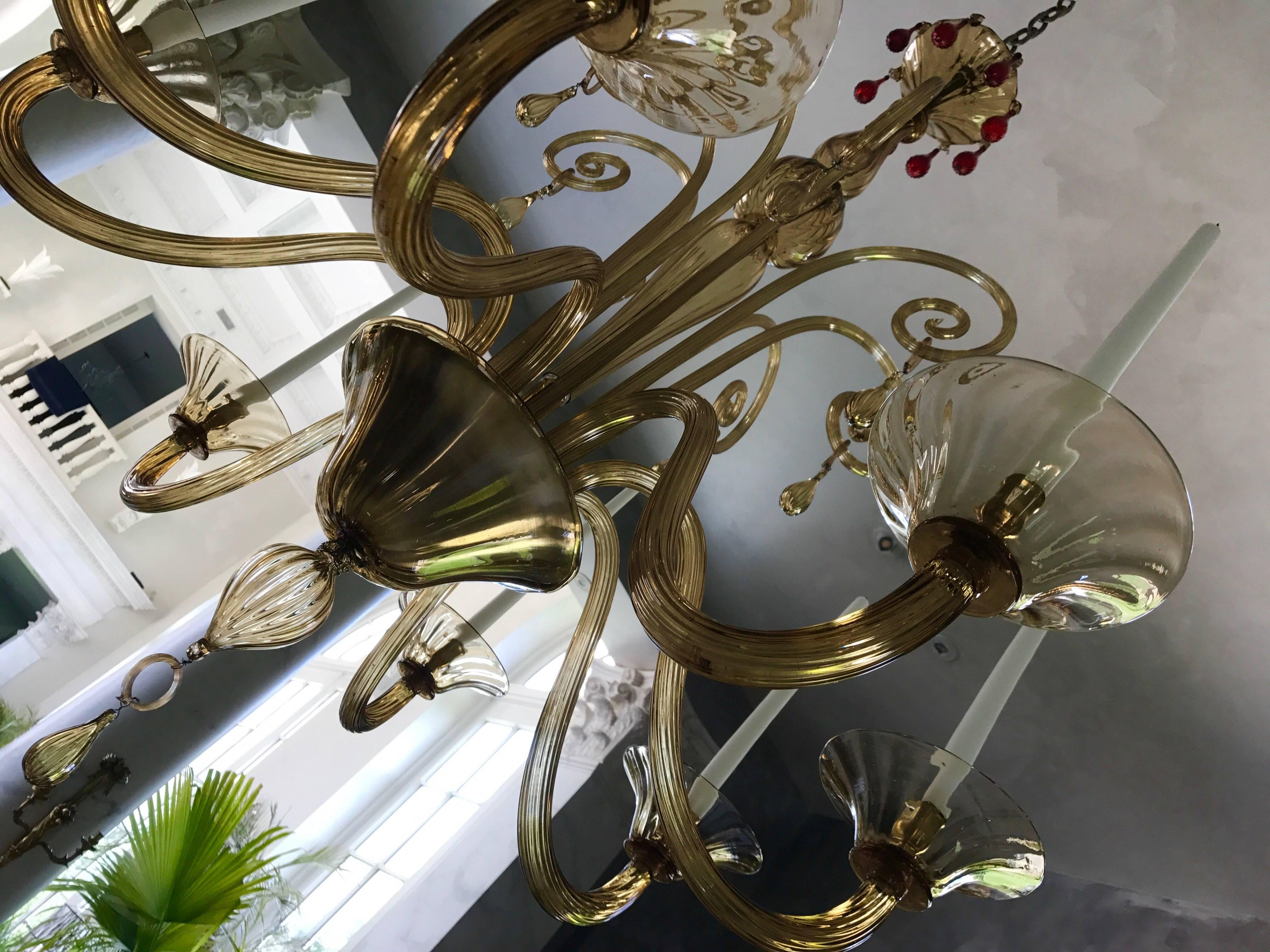 Venetian Chandelier In Excellent Condition In New Haven, CT