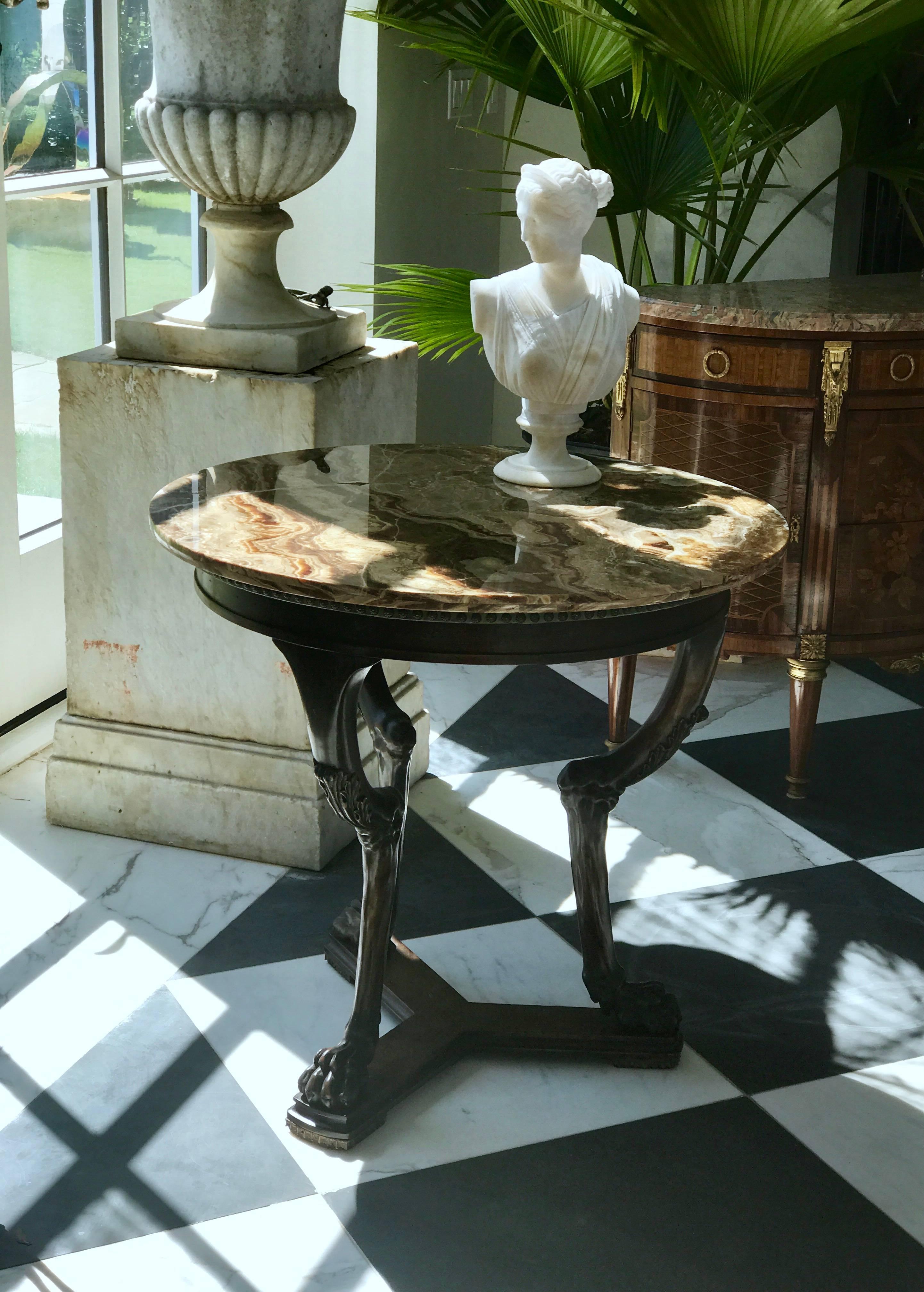 Italian  Neoclasical Side Table For Sale