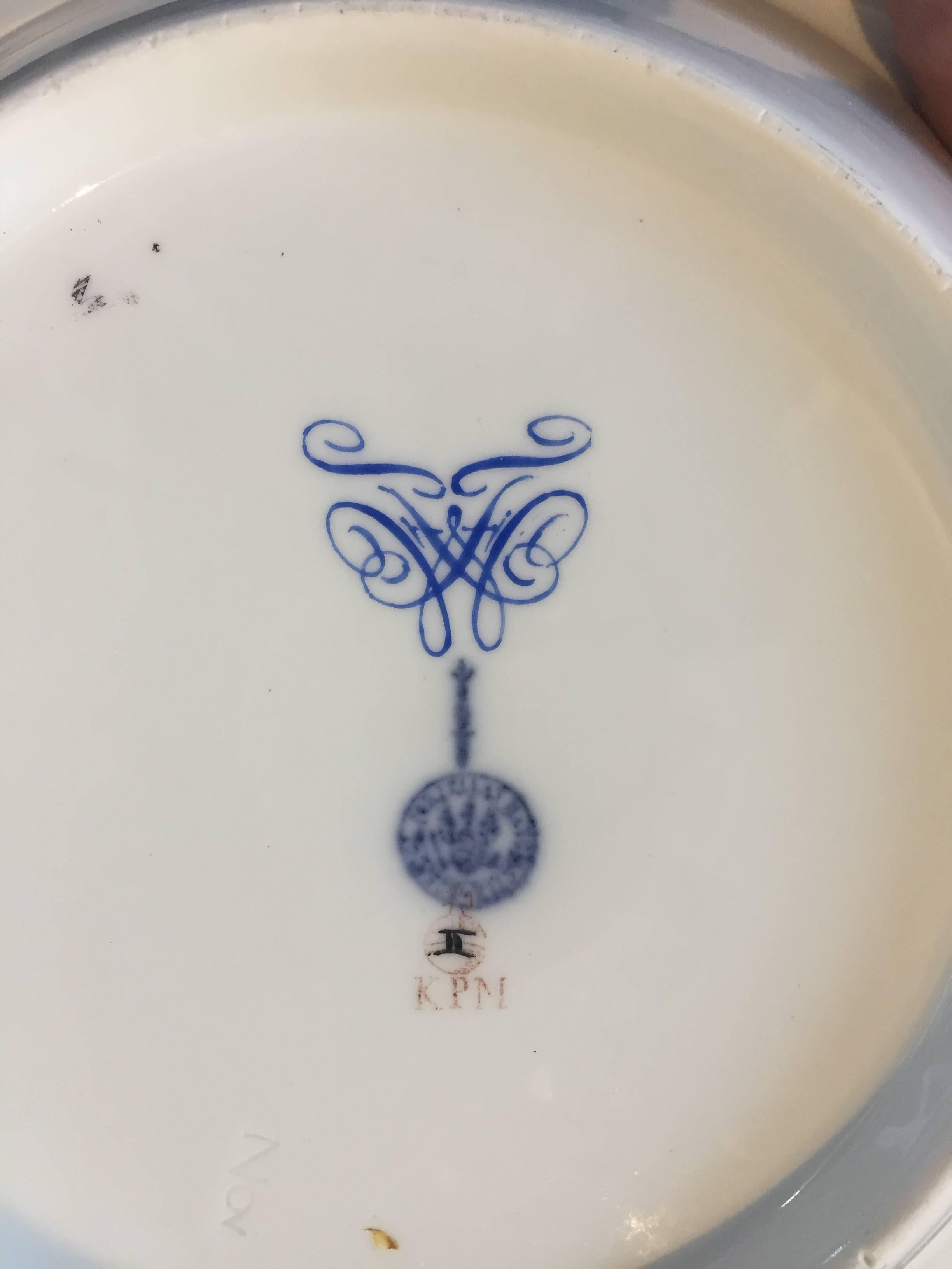 Late 19th Century Berlin/KPM Porcelain Dinner Service, King Wilhelm II Grape Motif For Sale