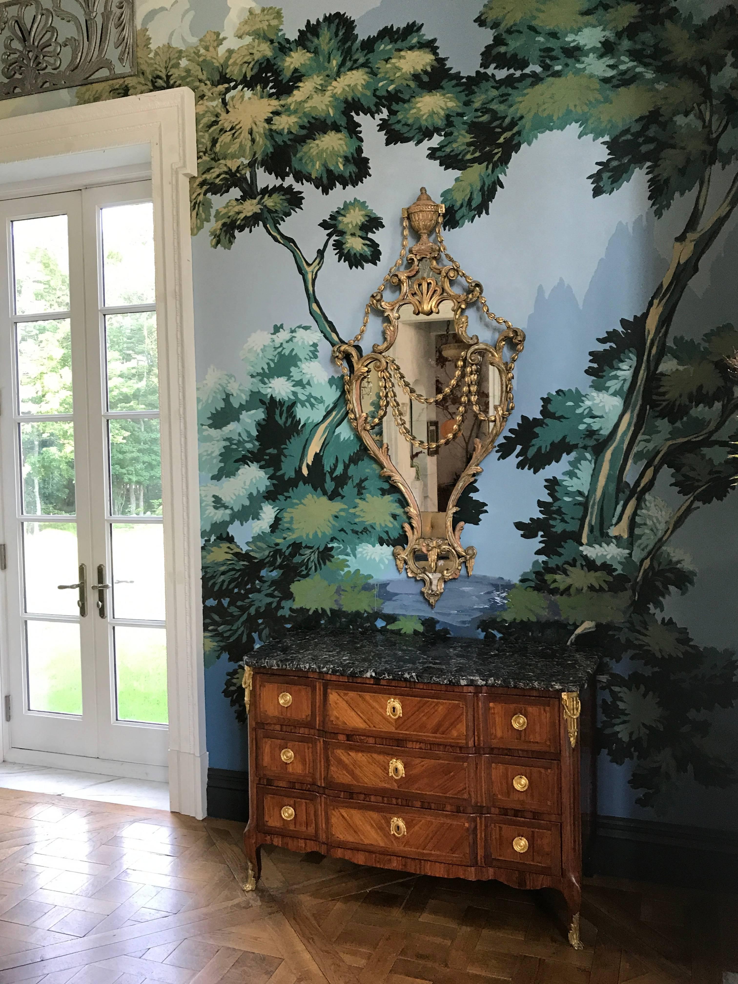 Miroir mural doré de style Chippendale  Bon état - En vente à New Haven, CT