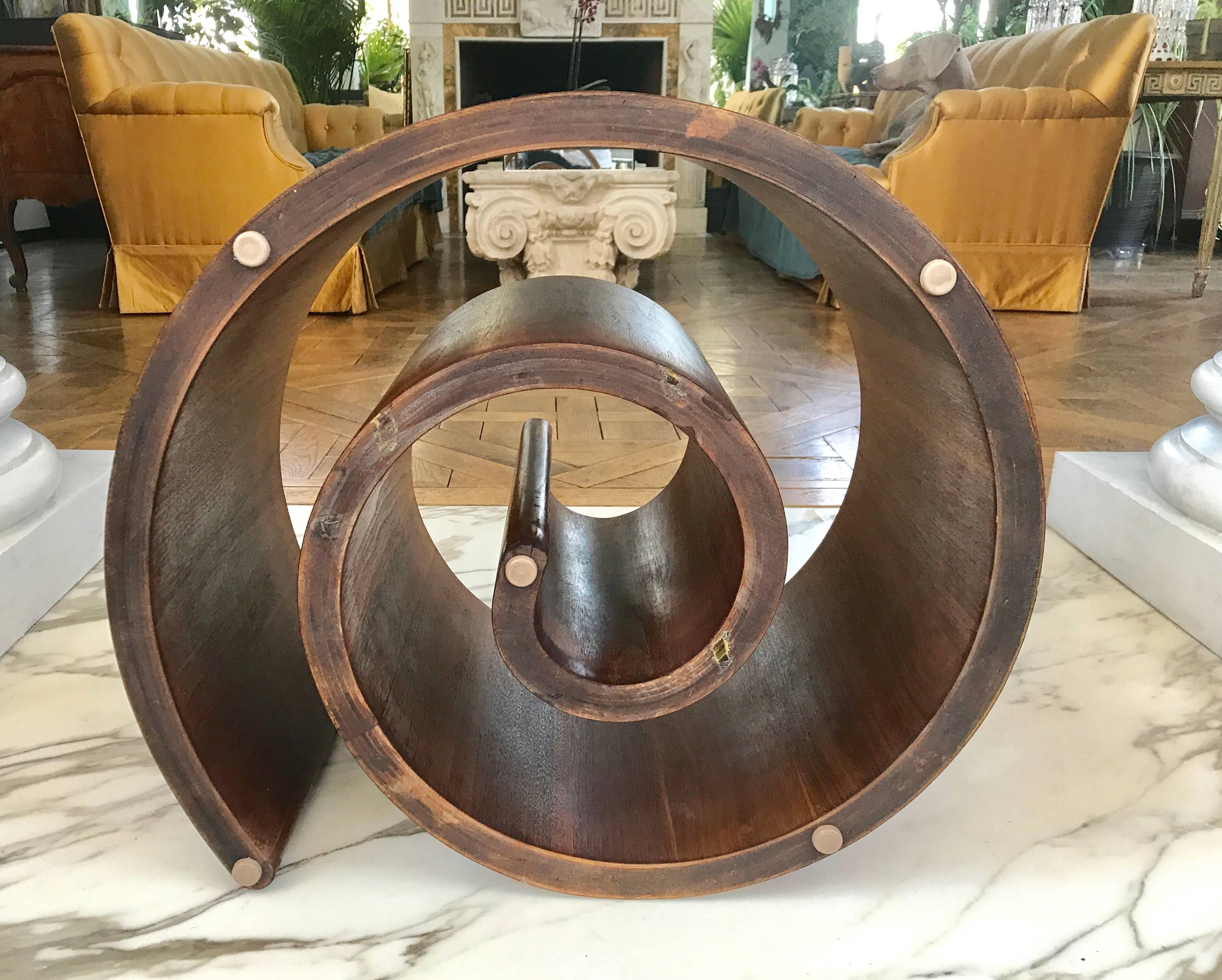  Vladimir  Kagan Snail Table  In Good Condition In New Haven, CT