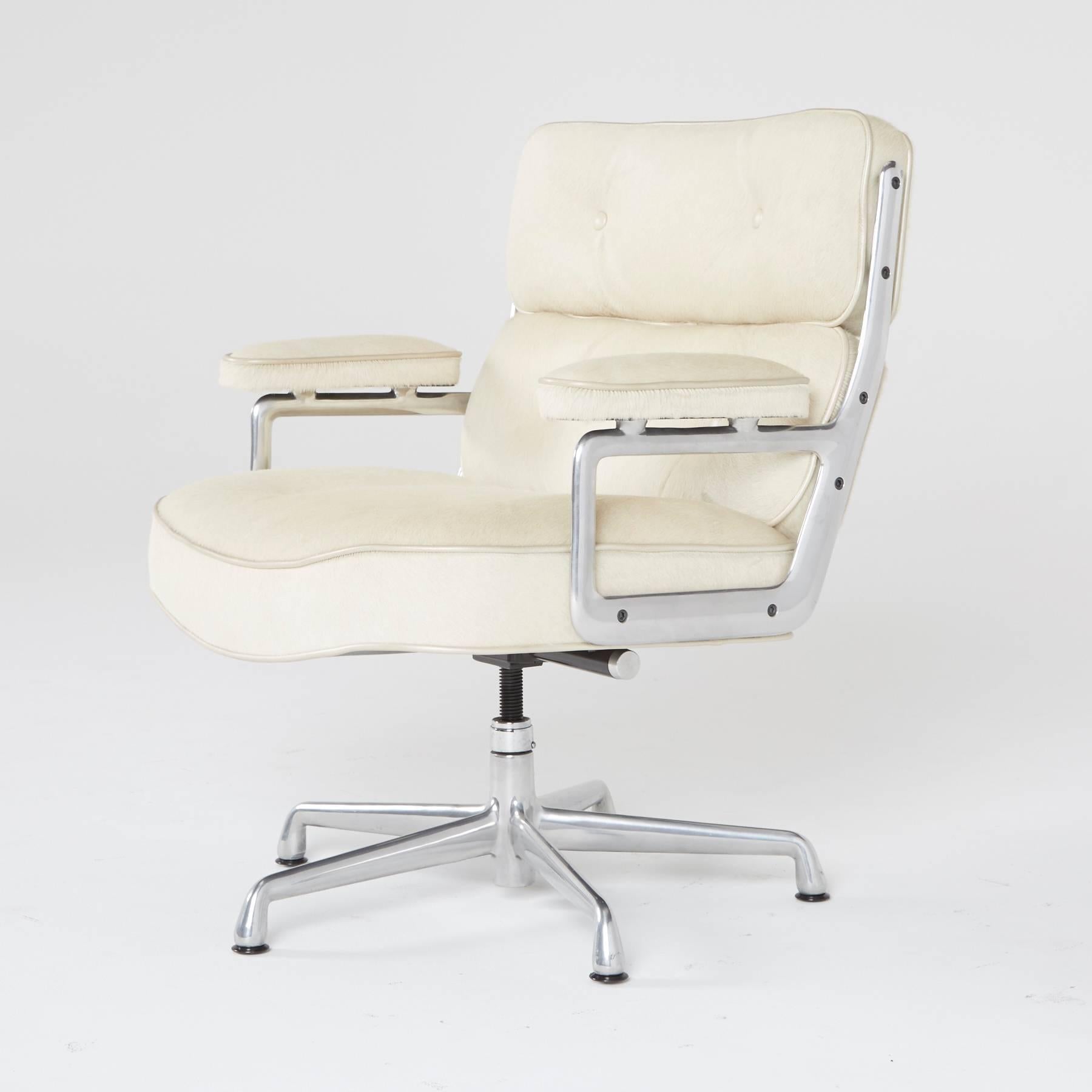 Designed by Charles Eames in 1959 for the Time Life building in New York City, this executive office chair hasn't budged from its role as the pinnacle of professional, "Mad Men" style.

This is the "lobby chair" version which has