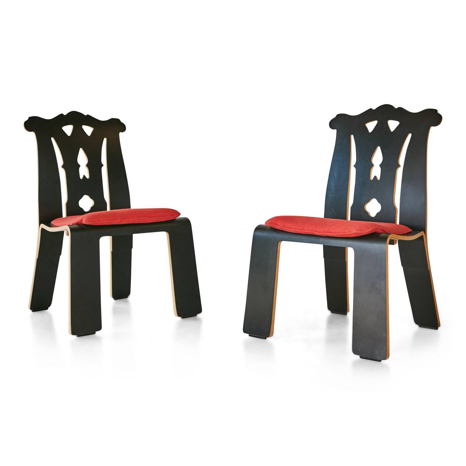 Post-Modern Robert Venturi Chippendale Side Chairs for Knoll International, 1986