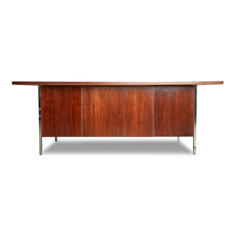 Florence Knoll Model 1503 Walnut Desk for Knoll Associates, Restored