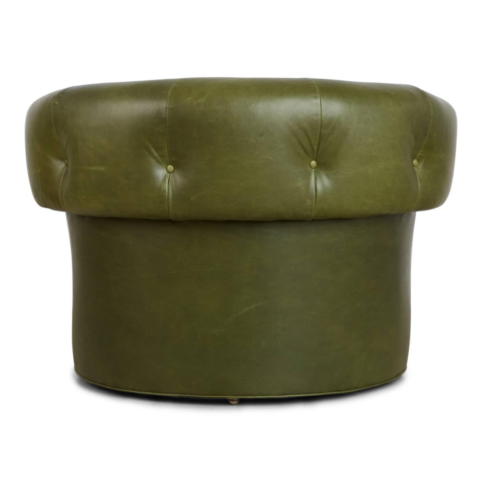 Mid-Century Modern Pair of 1950s Tufted Barrel Chairs in Forest Green Leather, Restored