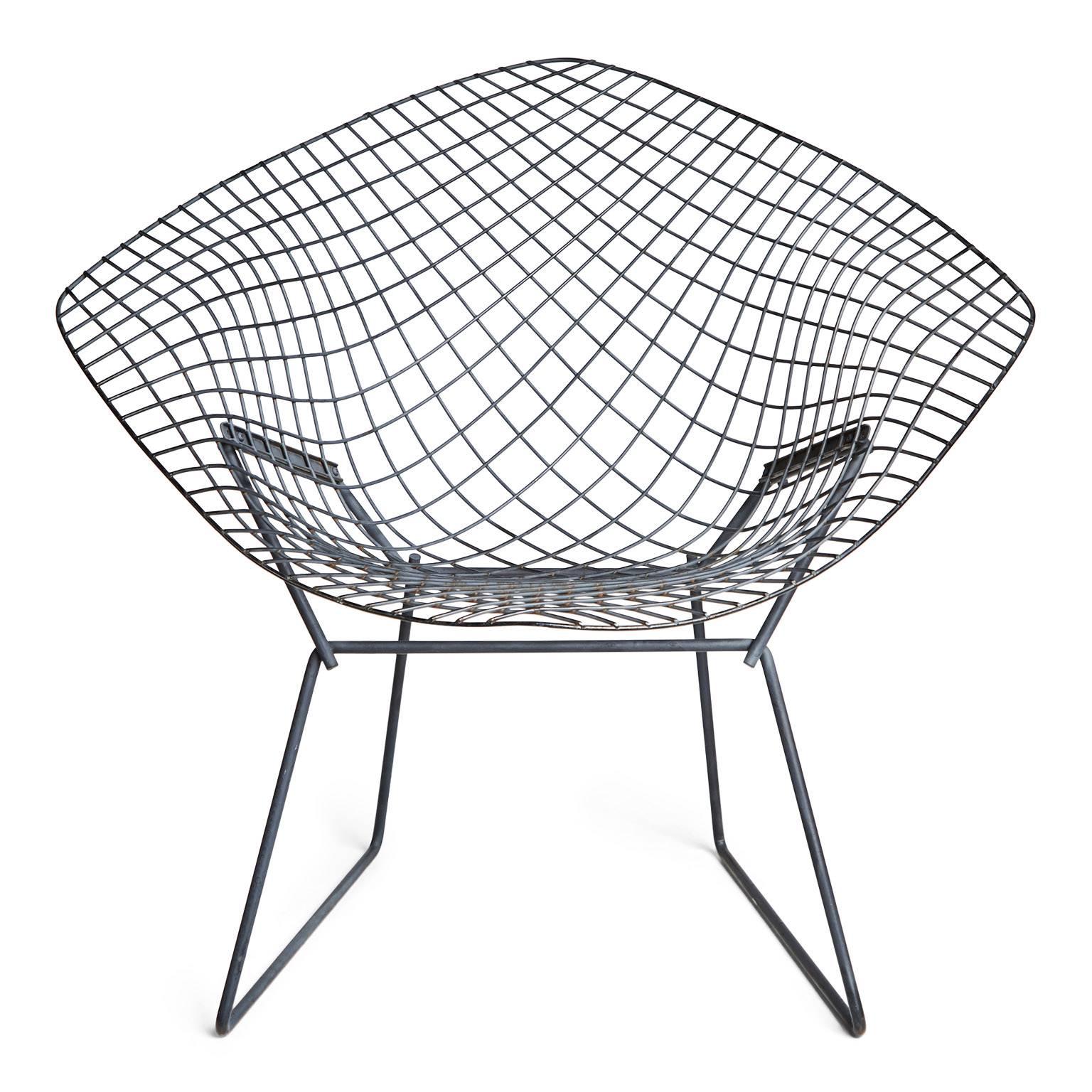 Harry Bertoia Diamond Chair and Ottoman for Knoll In Good Condition In Los Angeles, CA