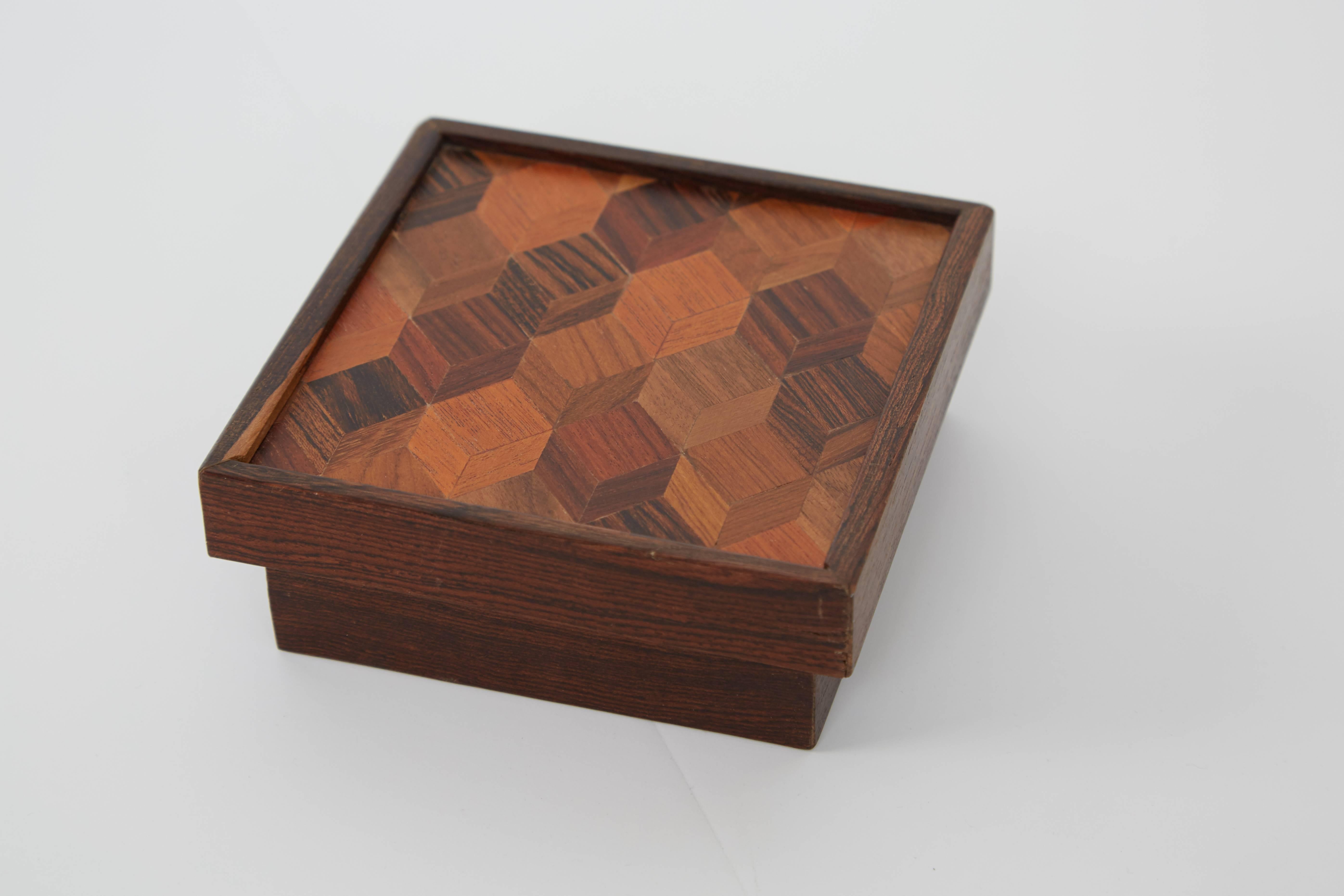 Mid-Century Modern Don Shoemaker Rosewood, Exotic Woods Inlaid Box for Señal, circa 1970