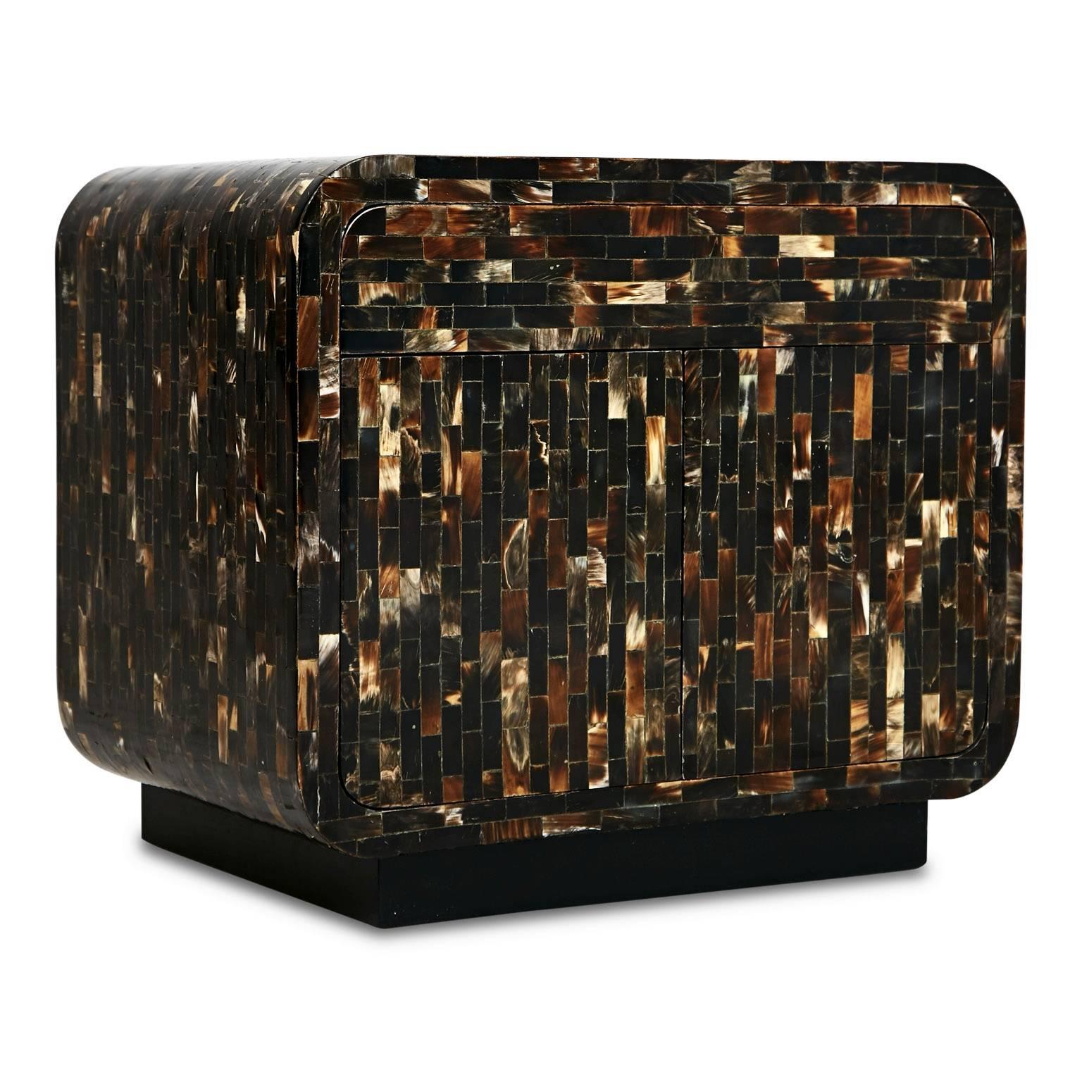 Mid-Century Modern Enrique Garcel Tessellated Horn Waterfall Nightstands, Colombia, circa 1970