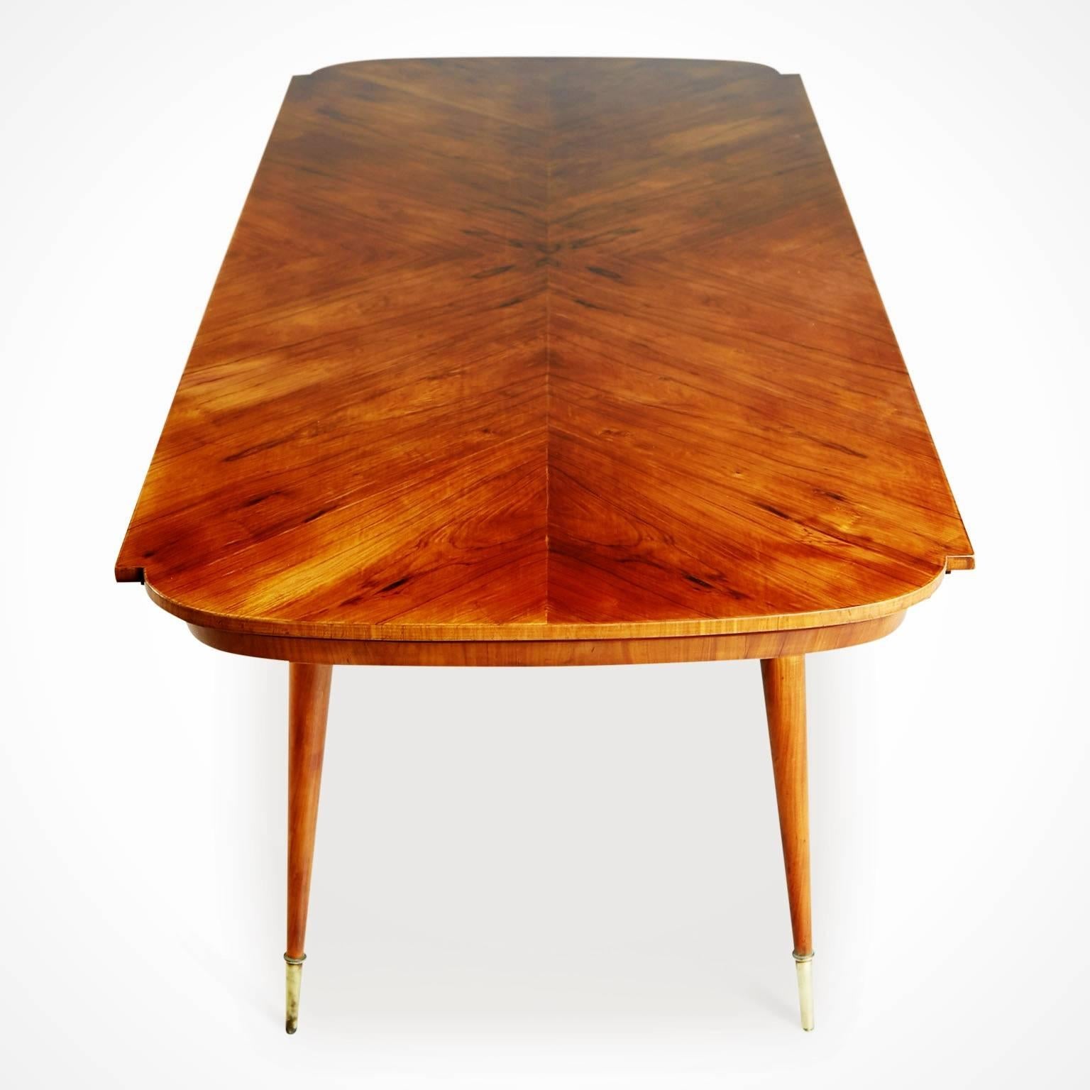 Mid-20th Century Giuseppe Scapinelli Caviuna Rosewood and Brass Dining Table, Brazil, circa 1950
