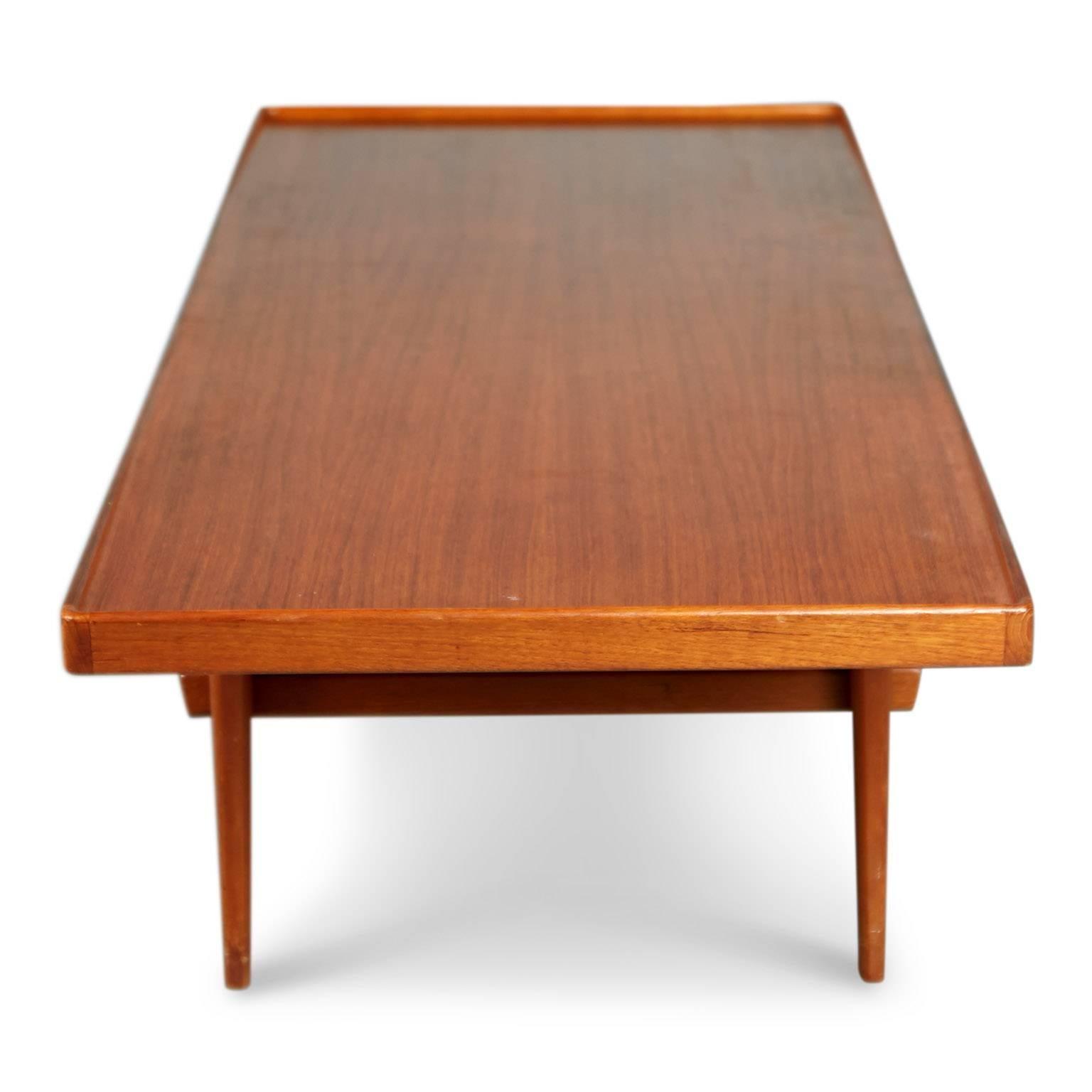 Scandinavian Modern Danish Modern Coffee Table with Removable Trays by Poul Jensen for Selig