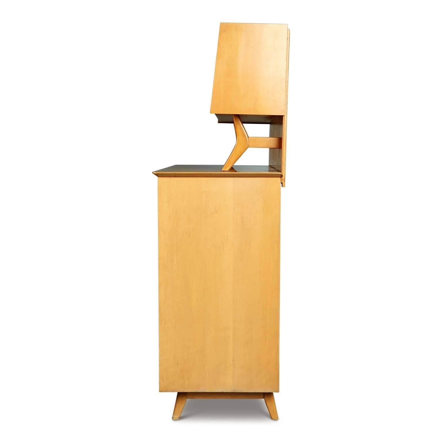 American Mid-Century Modern Sculptural Maple Hutch Display Cabinet