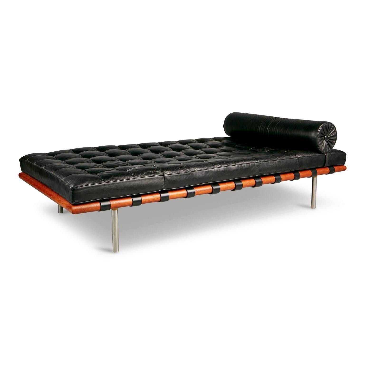 Mid-Century Modern Rare Knoll Associates Barcelona Daybed by Ludwig Mies van der Rohe, circa 1958