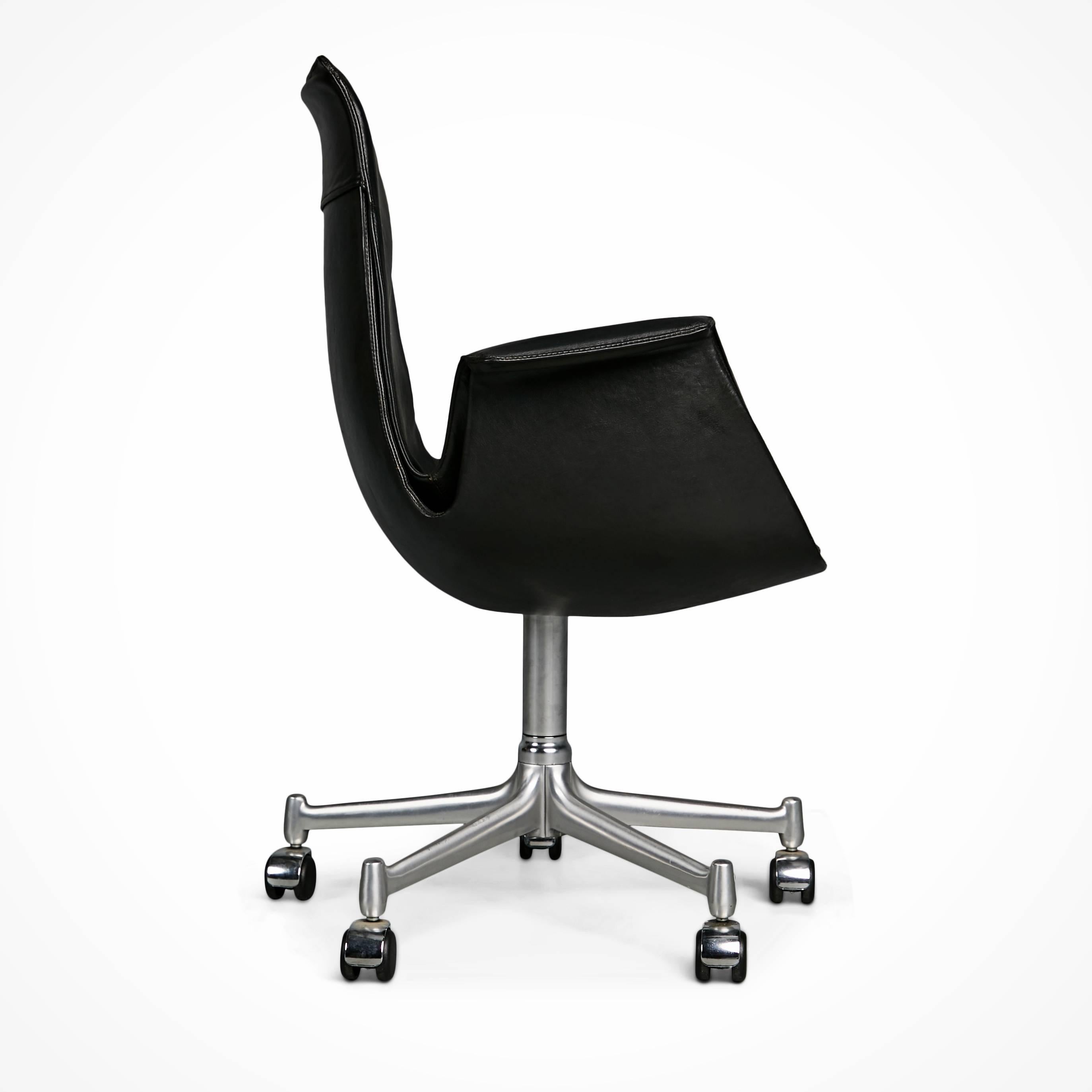 Mid-Century Modern FK 6727 Bird Chairs by Preben Fabricius & Jørgen Kastholm for Alfred Kill Int.