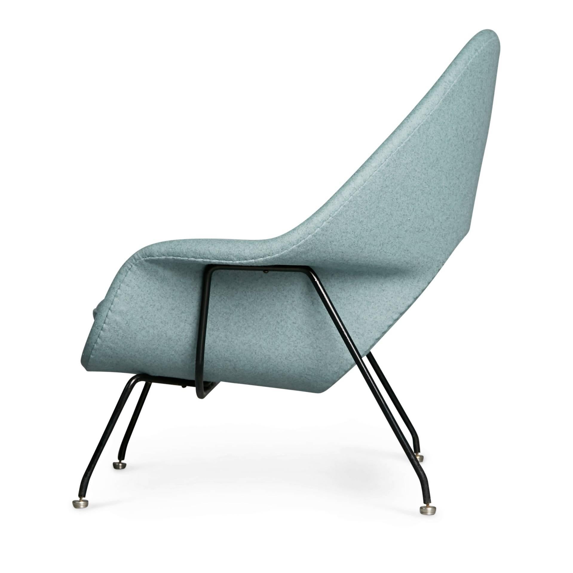 Mid-Century Modern Newly Upholstered Womb Chair by Eero Saarinen for Knoll, circa 1950