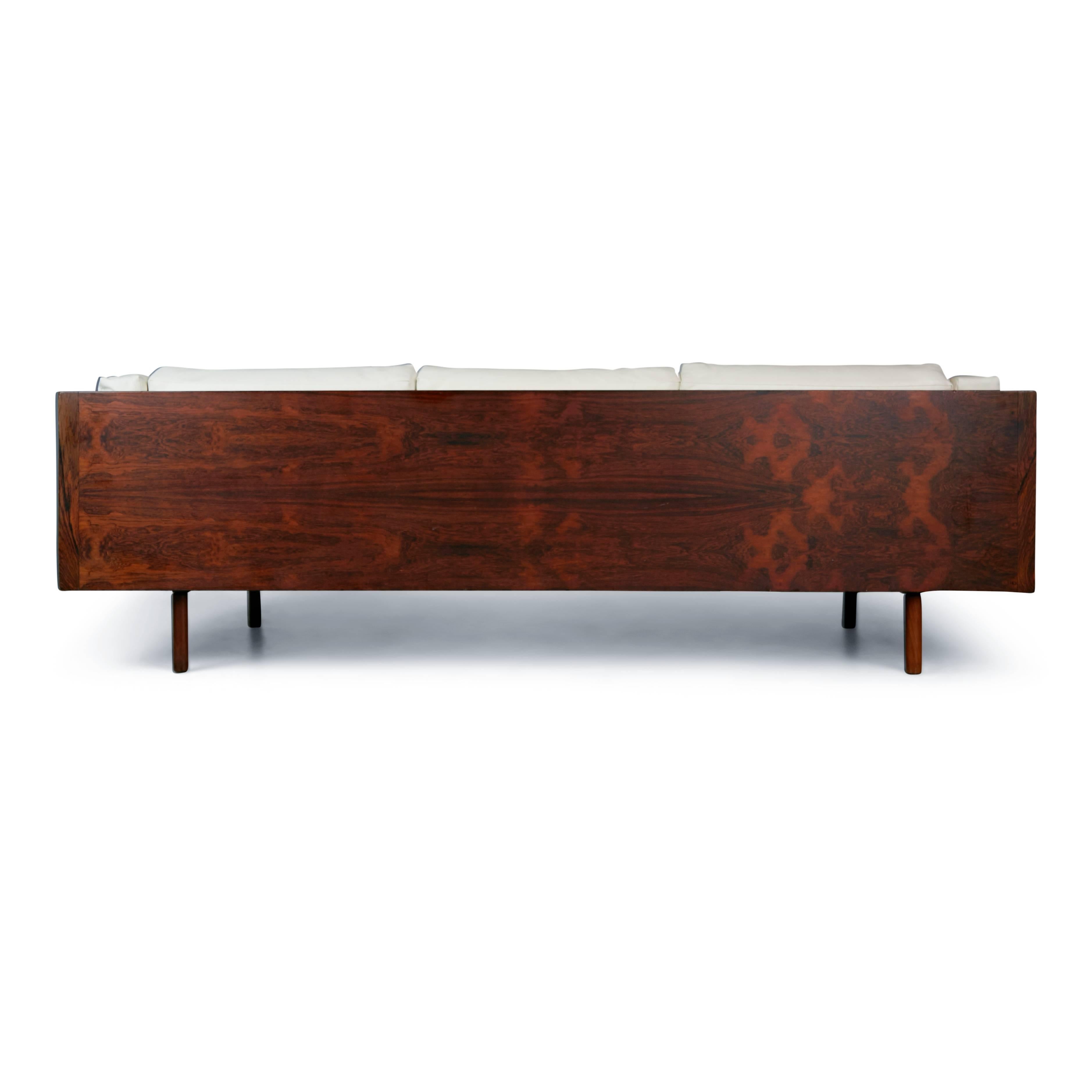 Mid-Century Modern Rosewood and Leather Case Sofa by Milo Baughman for Thayer Coggin, circa 1960