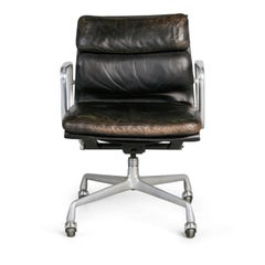 Charles Eames for Herman Miller Black Soft Pad Management Chairs, circa 1980