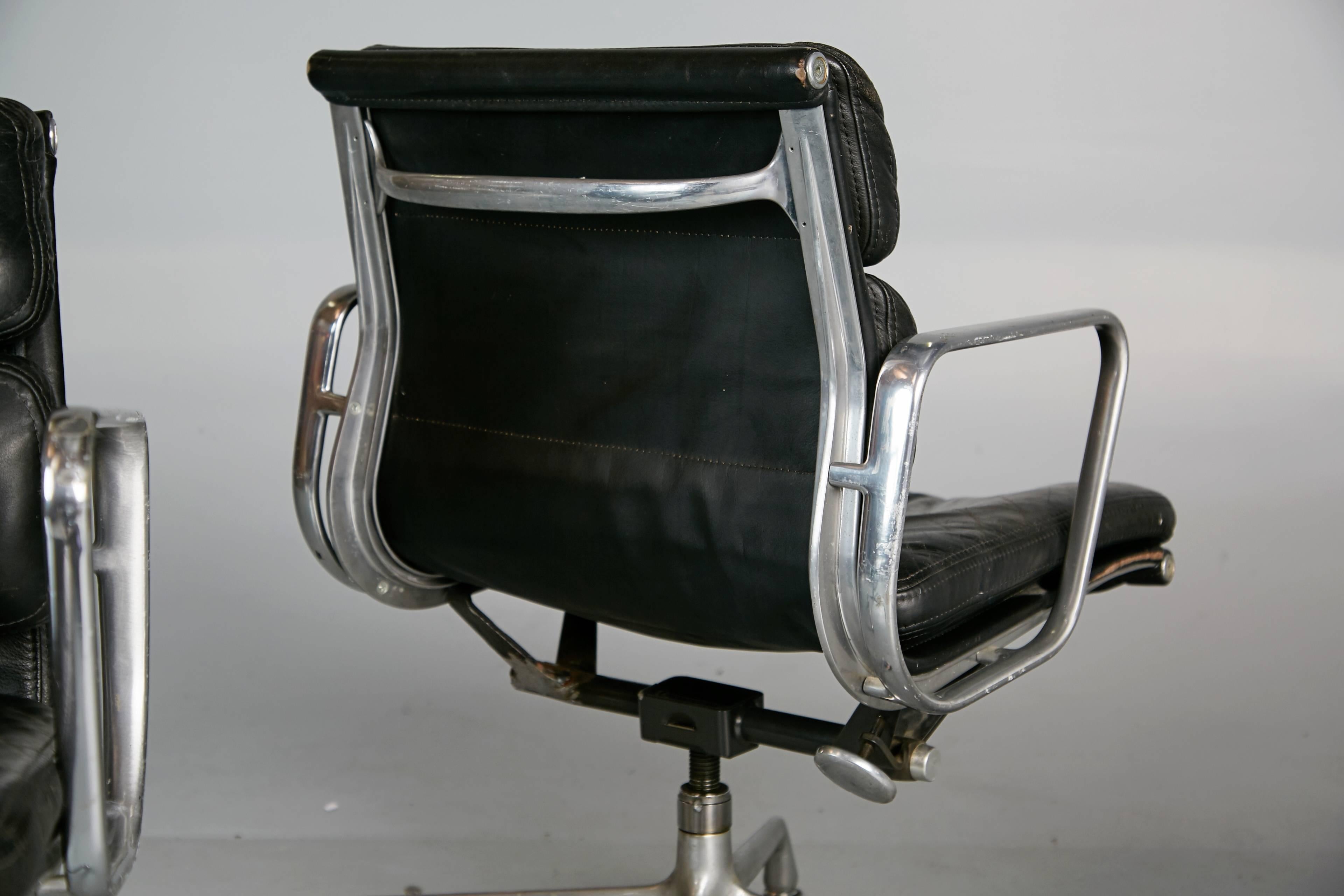 Leather Charles Eames for Herman Miller Black Soft Pad Management Chairs, circa 1980