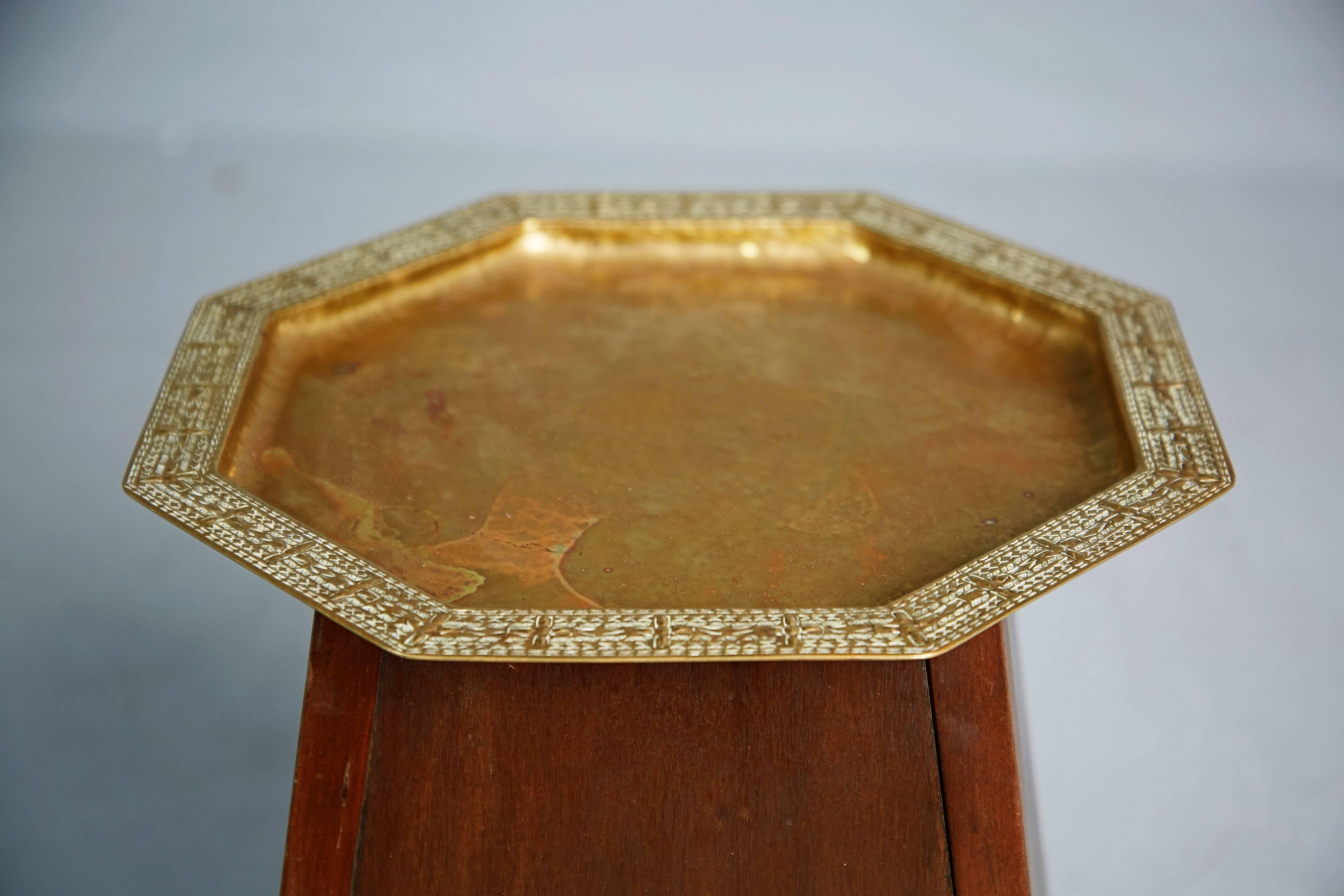 Georg Von Mendelssohn Hand Hammered Brass Tray with Stand, Germany Dated 1919 In Good Condition In Los Angeles, CA