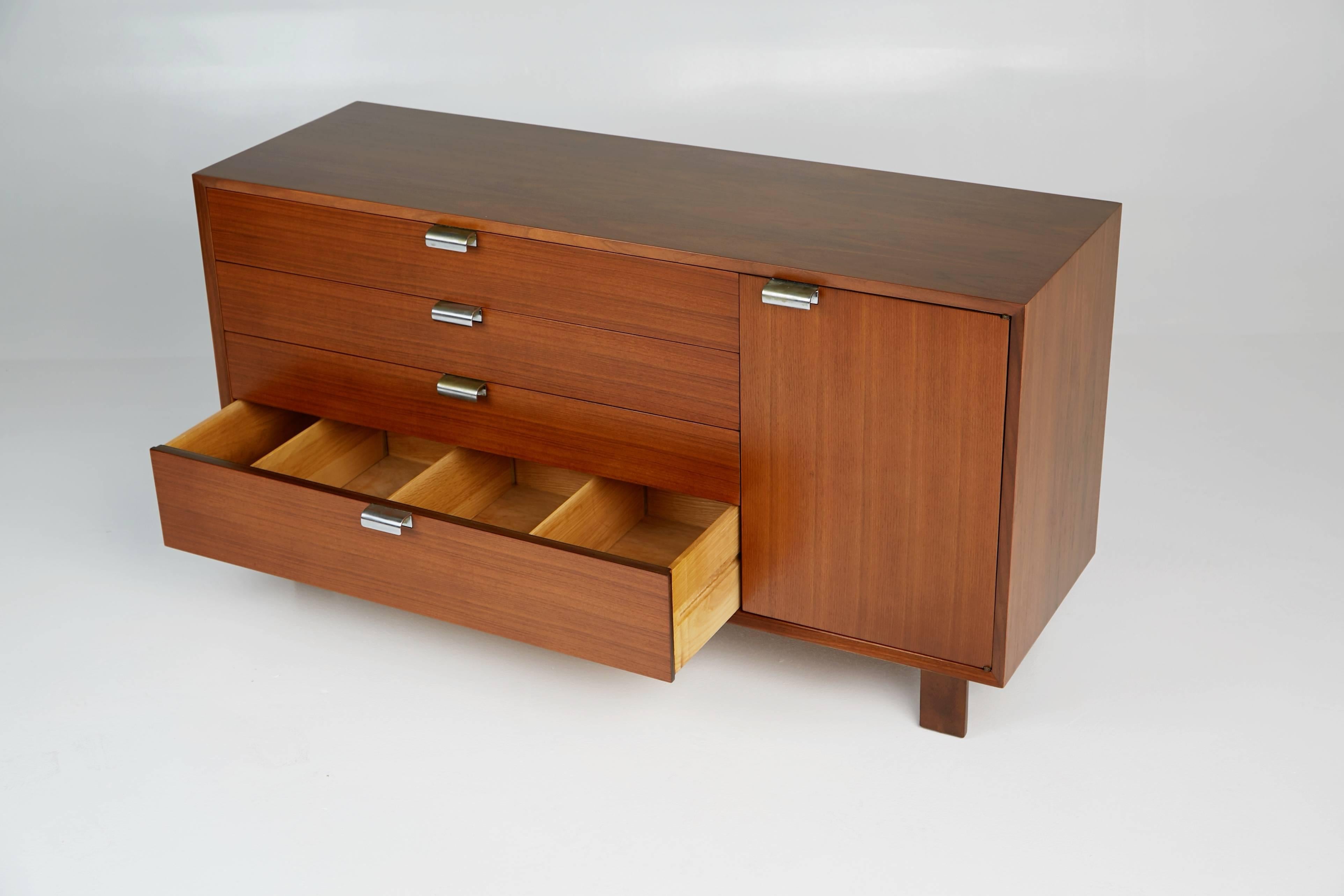 George Nelson for Herman Miller Cabinet Dresser, Signed, circa 1950 In Excellent Condition In Los Angeles, CA