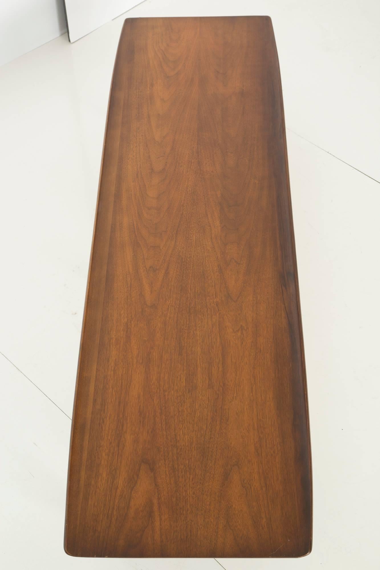 Danish Modern Surfboard Coffee Table In Excellent Condition In Los Angeles, CA