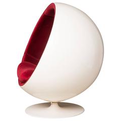 Eero Aarnio Red Velvet Ball Chair für Asko