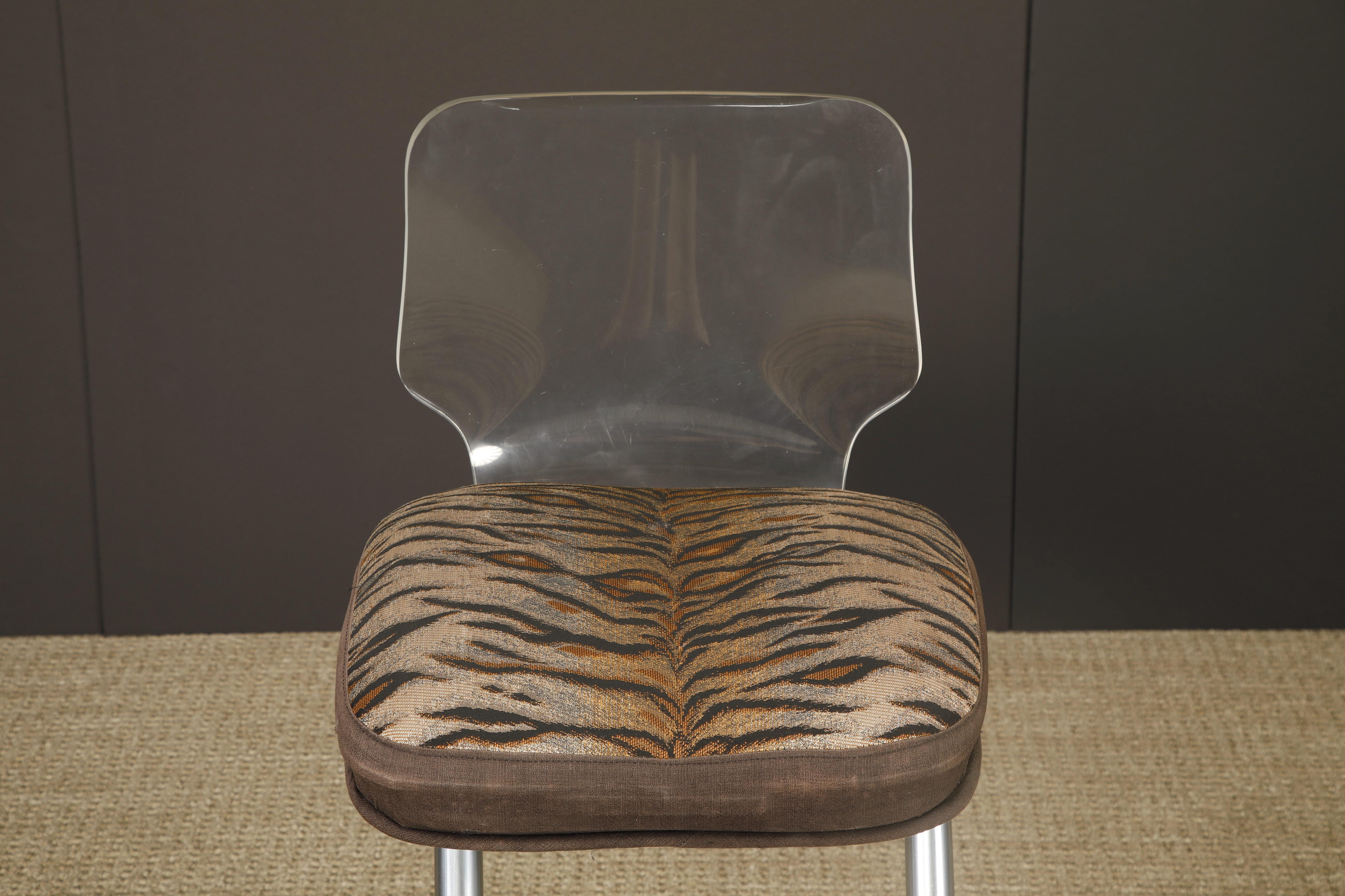 Pair of Lucite and Chrome Barstools by Luigi Bardini for Miniforms Italy, 1970s For Sale 4