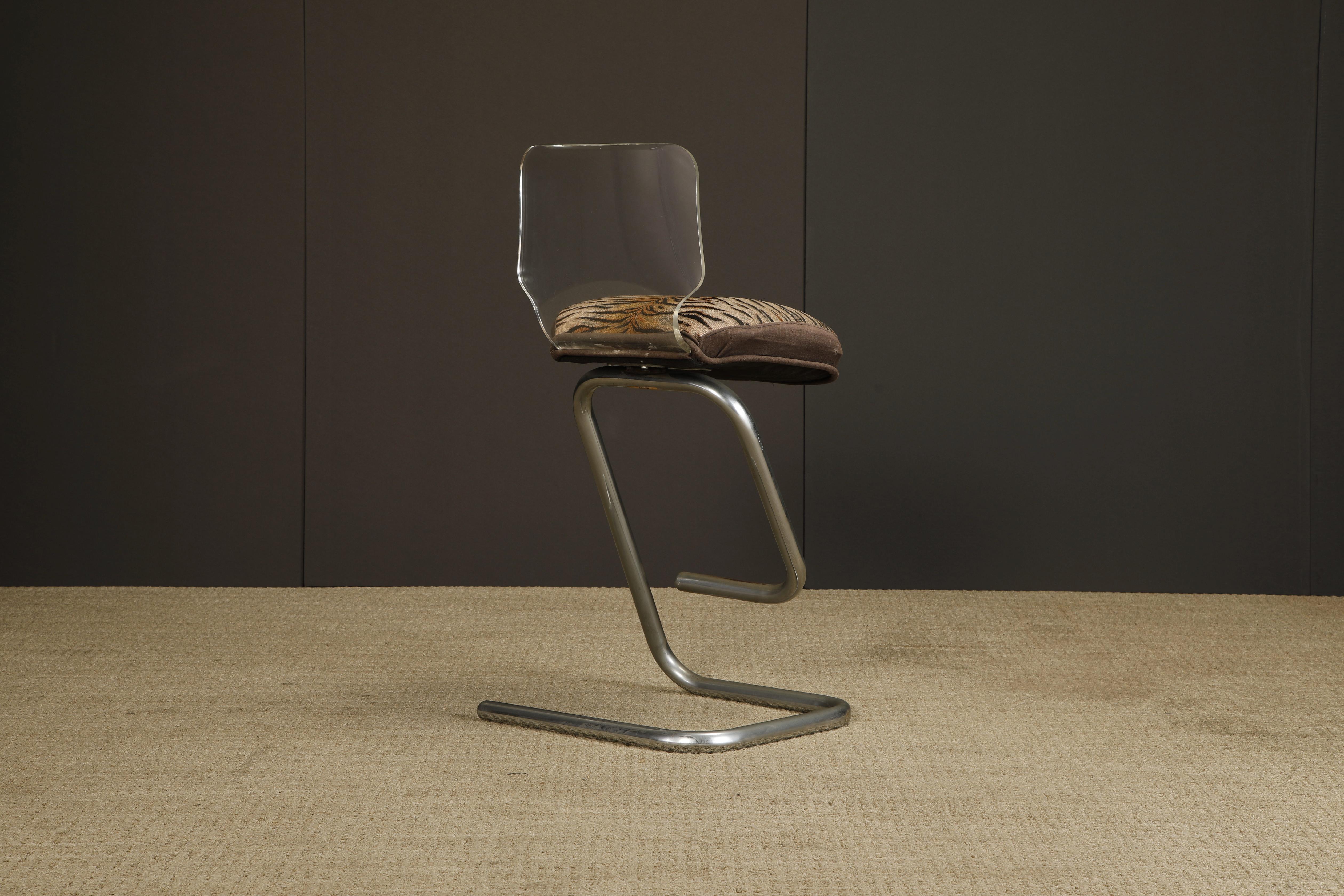 Pair of Lucite and Chrome Barstools by Luigi Bardini for Miniforms Italy, 1970s For Sale 9