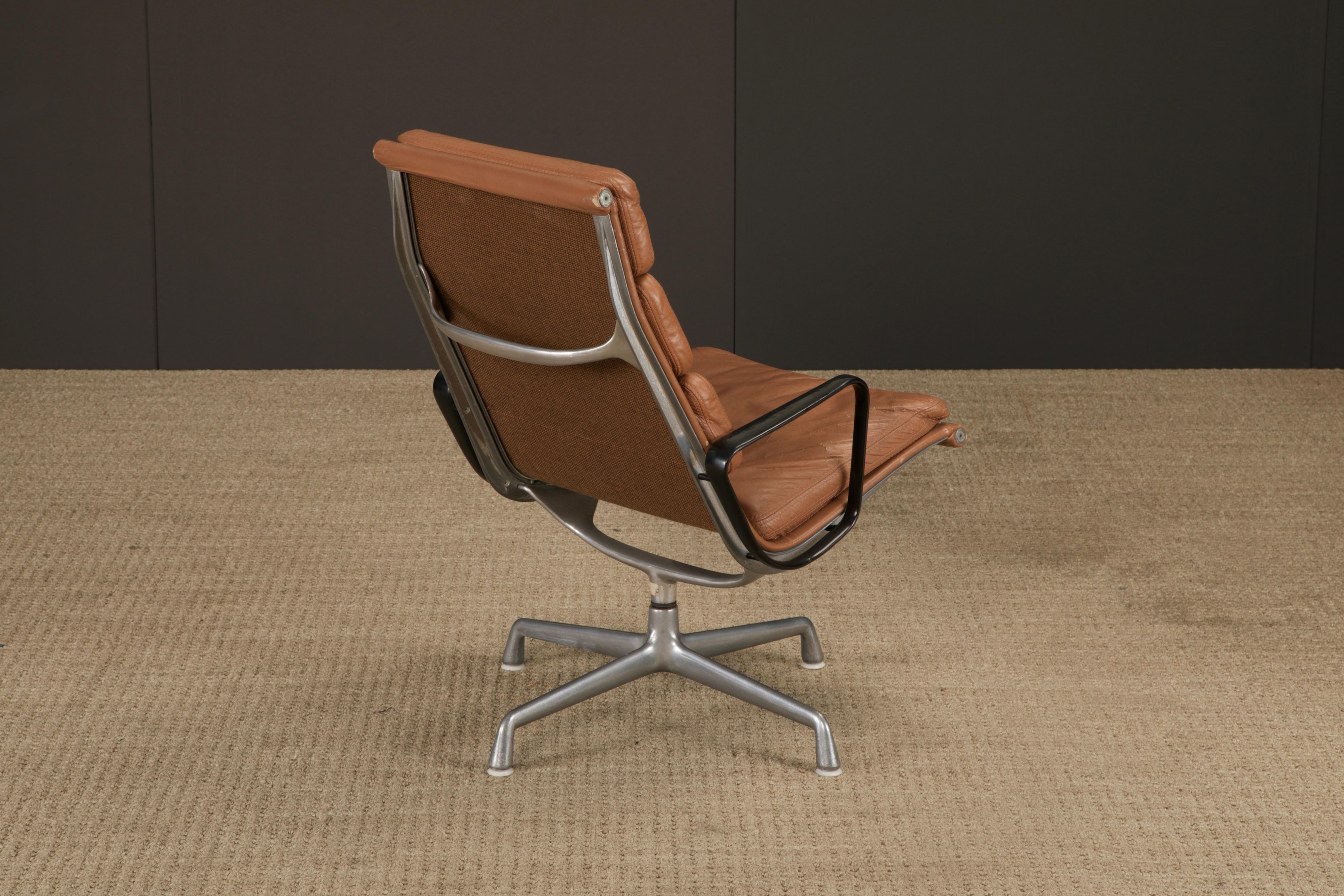 1970er Modell 'EA-416' Soft Pad Chair von Charles Eames für Herman Miller, signiert im Angebot 9