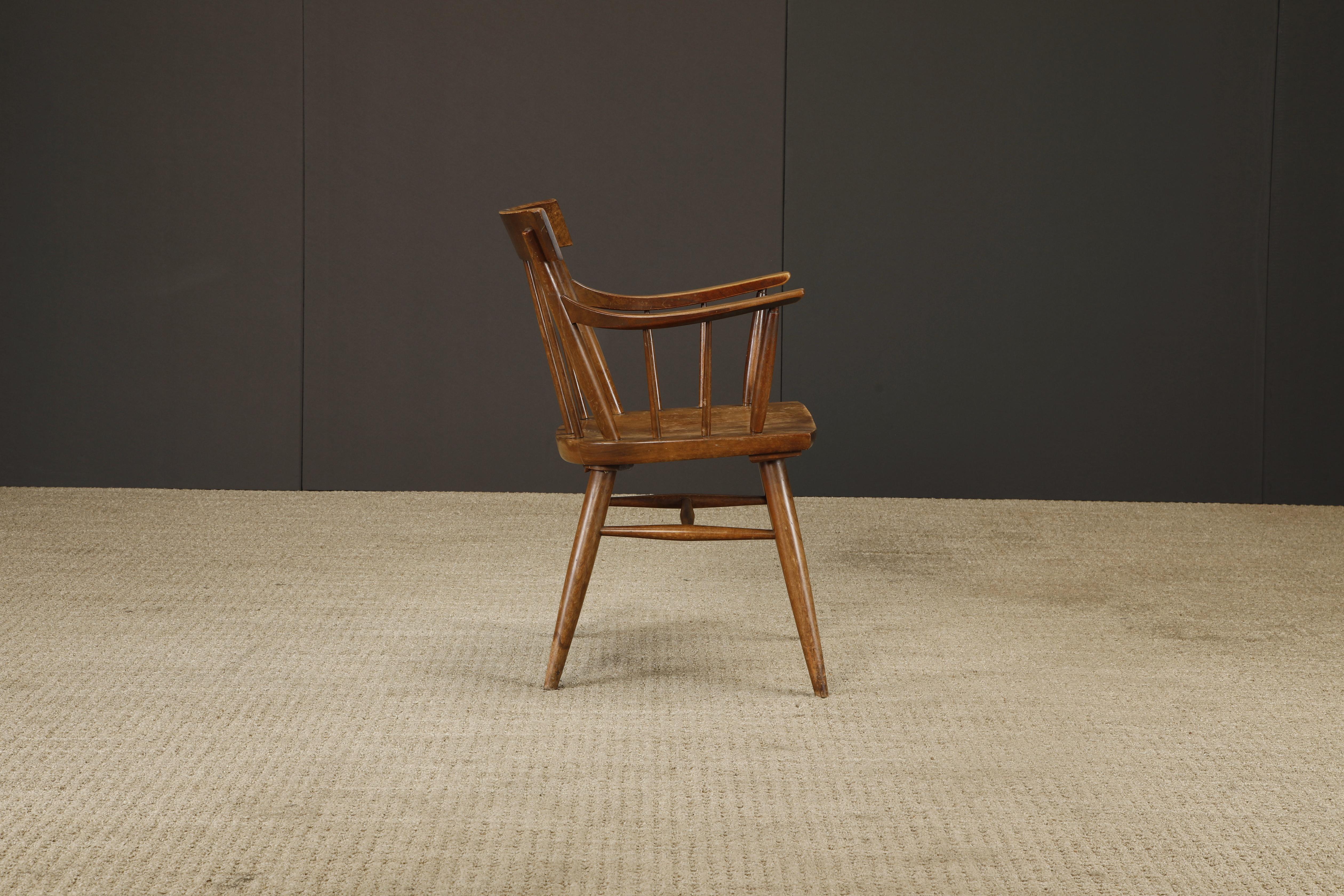 Fauteuils à dossier en cerisier massif du milieu du siècle de Willett Furniture Company en vente 7