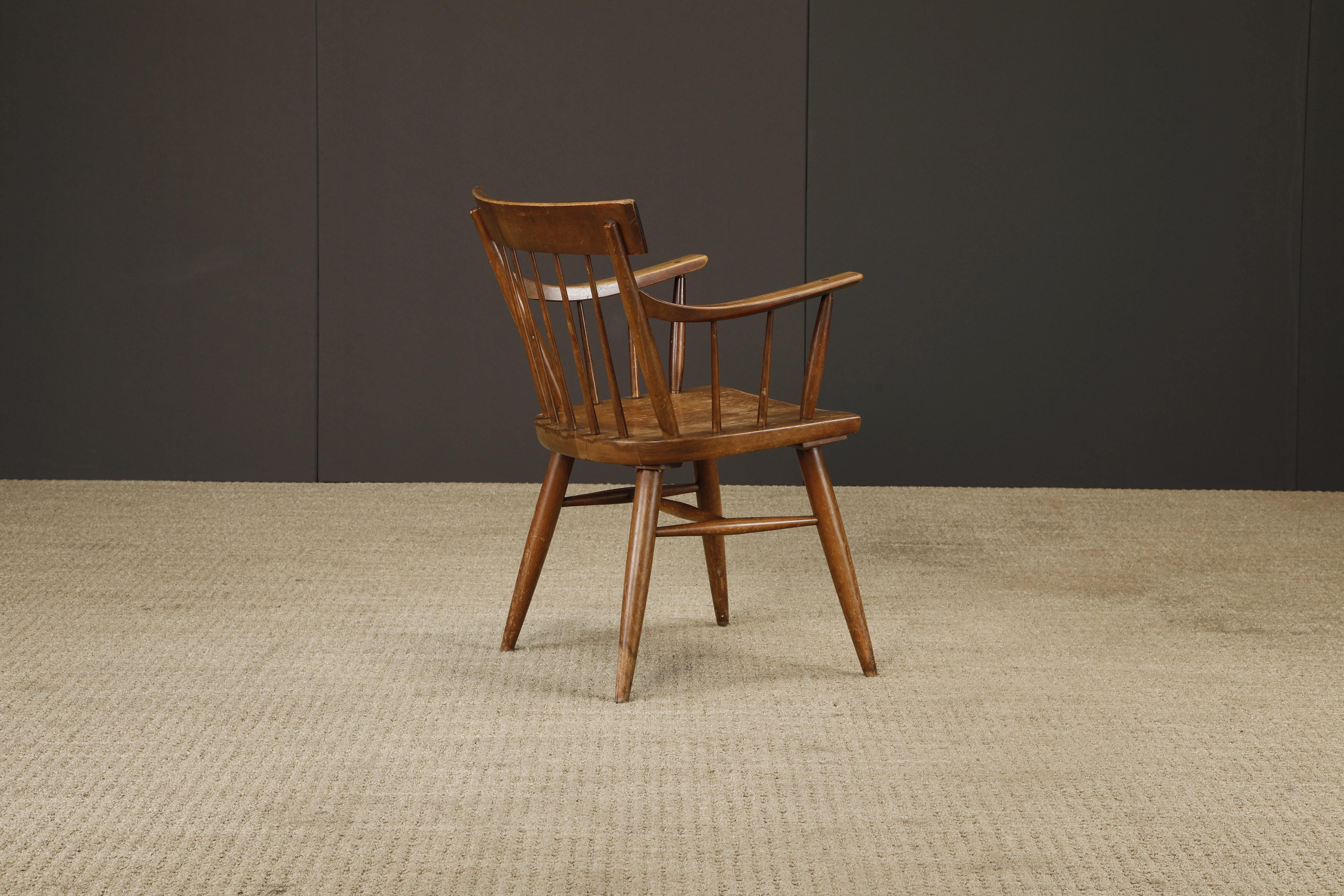 Fauteuils à dossier en cerisier massif du milieu du siècle de Willett Furniture Company en vente 9