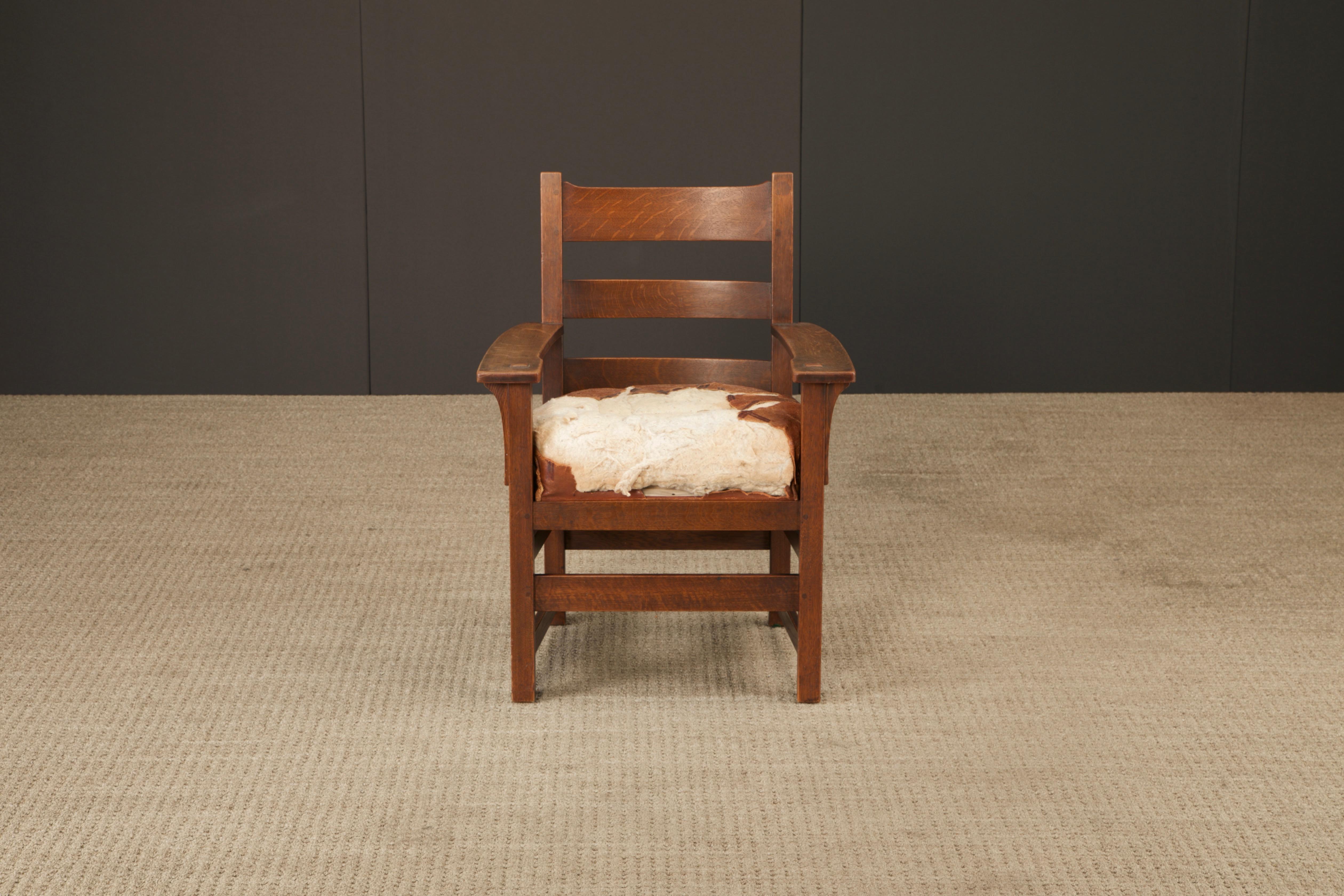 L. Y J.G. Sillón con respaldo de escalera Stickley Mission Oak, c. 1910, Firmado Estadounidense en venta