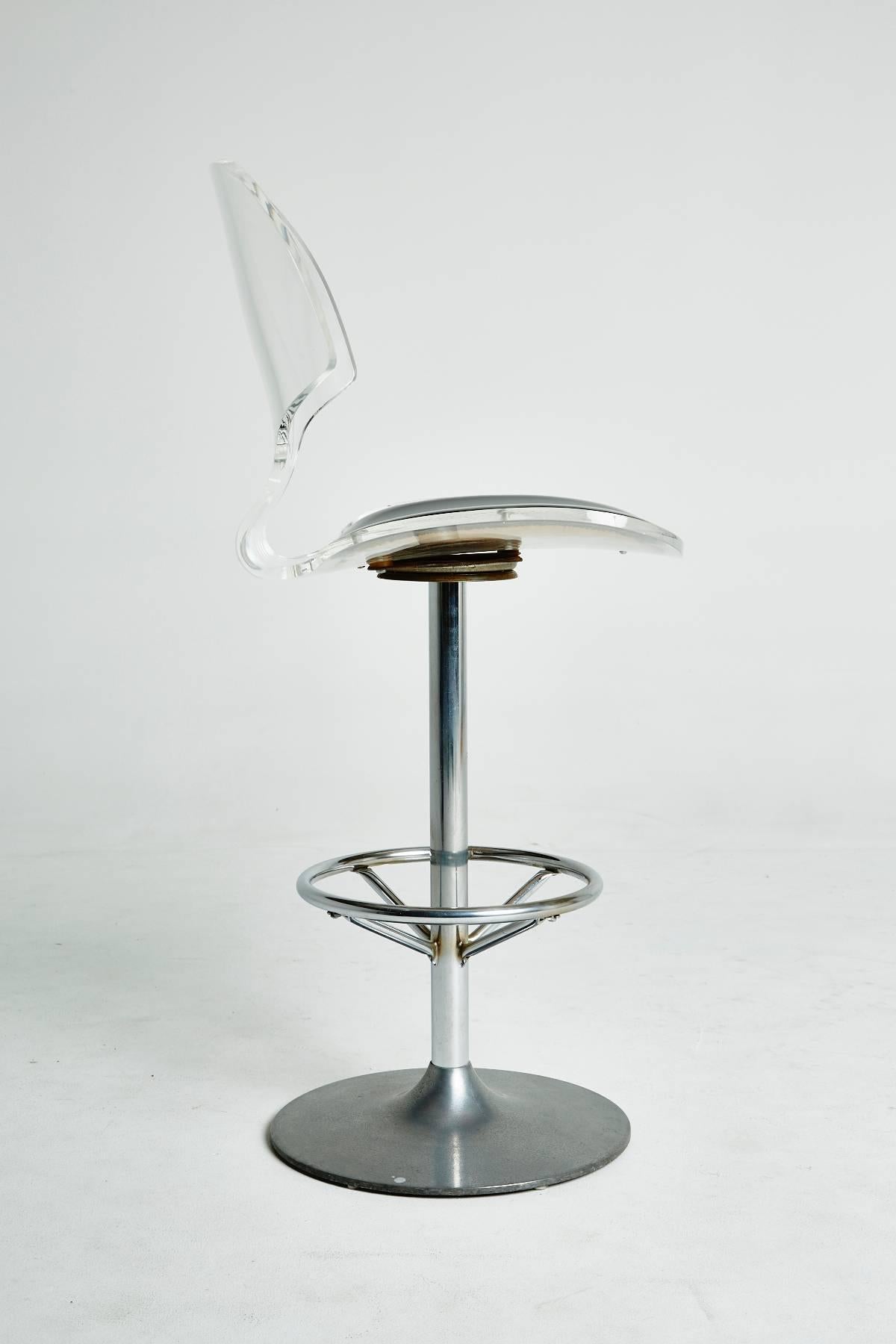 Mid-Century Modern Swiveling Lucite Bar Stools in the Style of Charles Hollis Jones