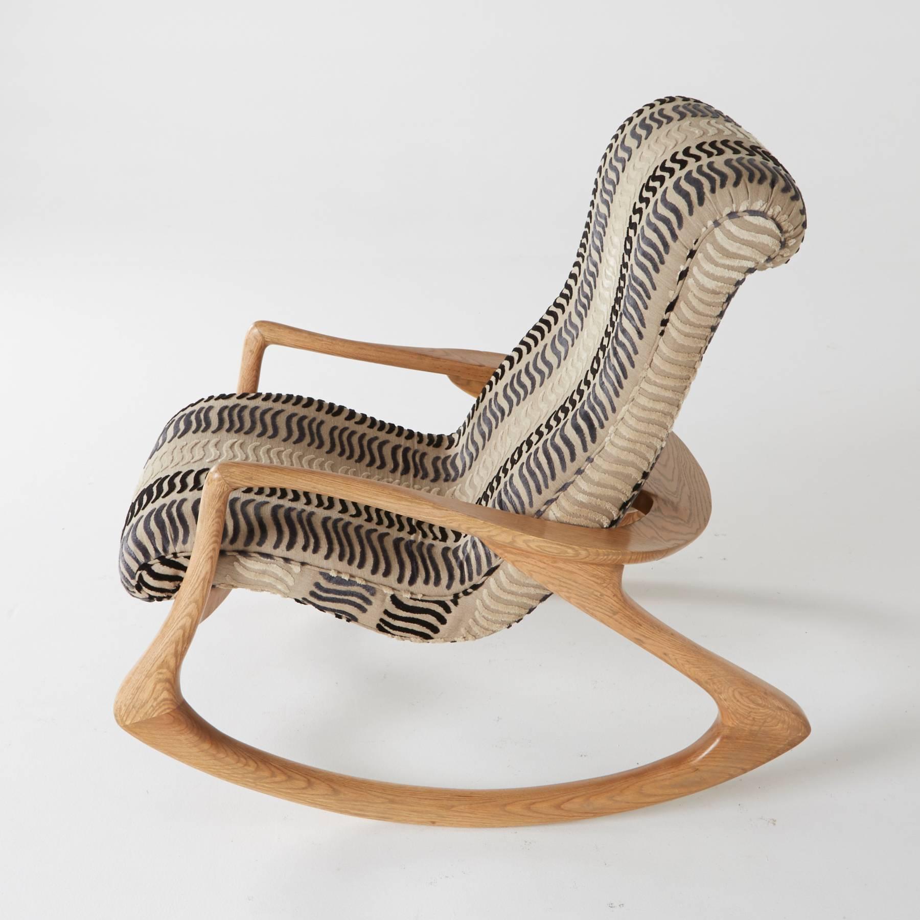 Vladimir Kagan 'Contour' Rocking Chair, Rare Oak, 1960s In Excellent Condition In Los Angeles, CA